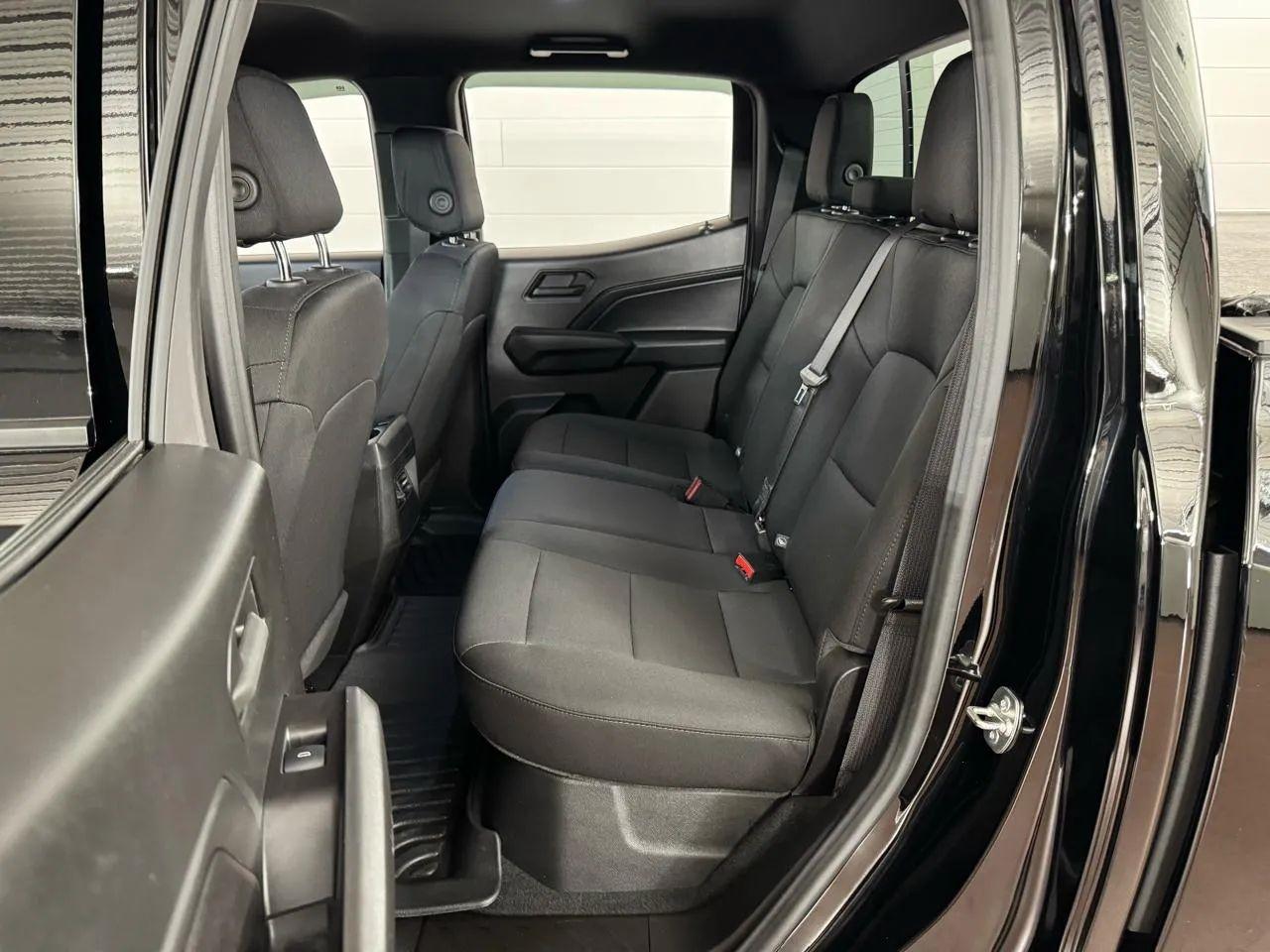 Chevrolet Colorado Trail Boss Crew Cab 4WD 2024