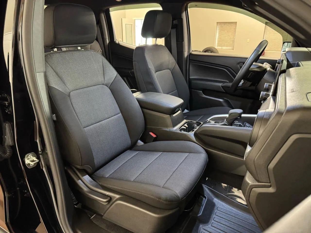 Chevrolet Colorado Trail Boss Crew Cab 4WD 2024
