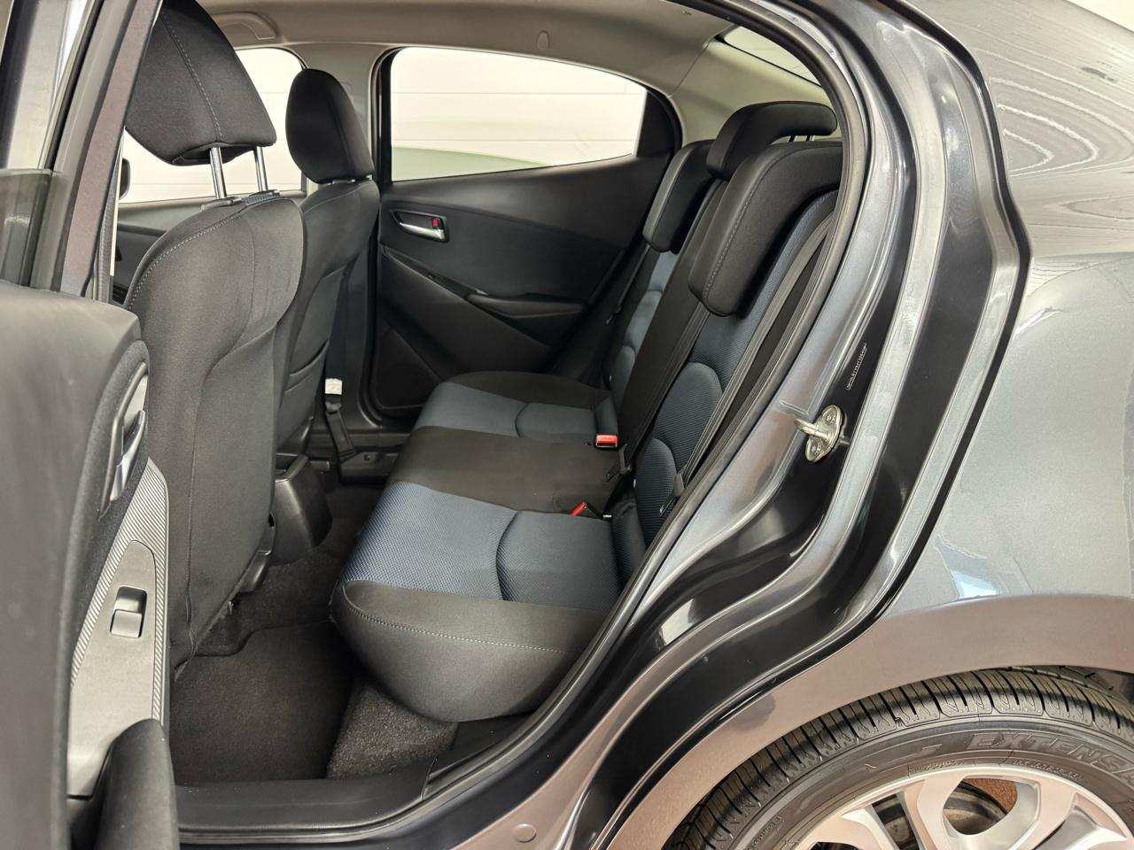 Toyota Yaris iA 6A 2018