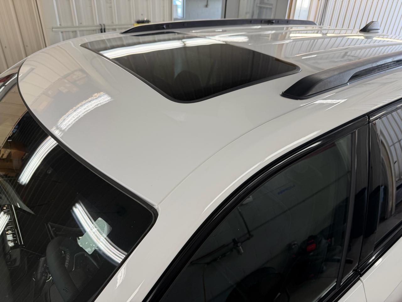 Jeep Grand Cherokee Laredo 4WD 2023