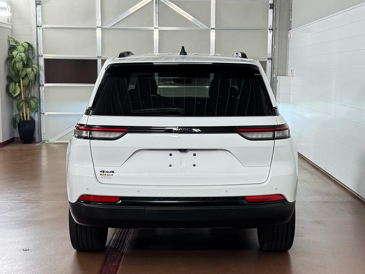 Jeep Grand Cherokee Altitude 4x4 2023