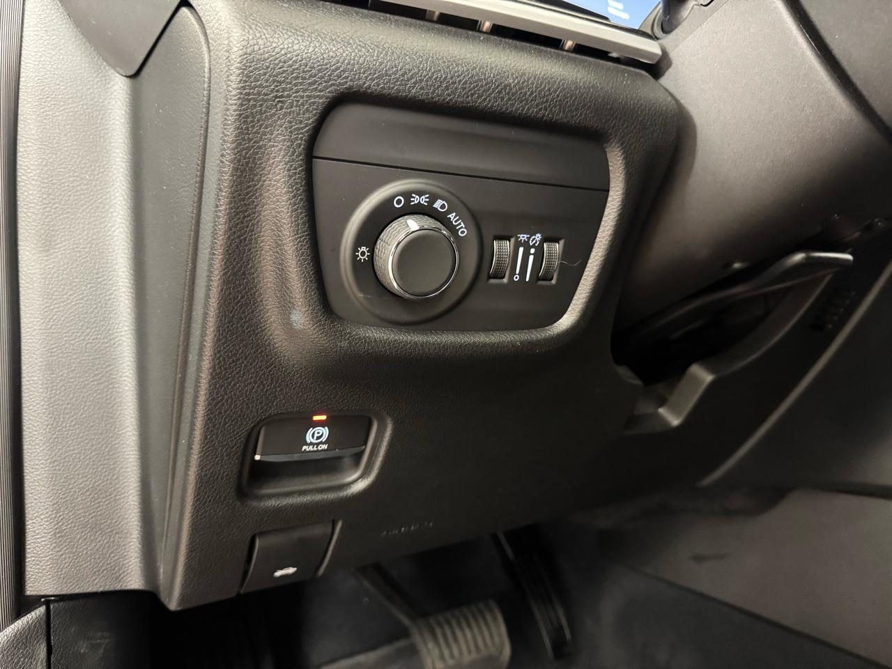 Jeep Grand Cherokee Altitude 4x4 2023