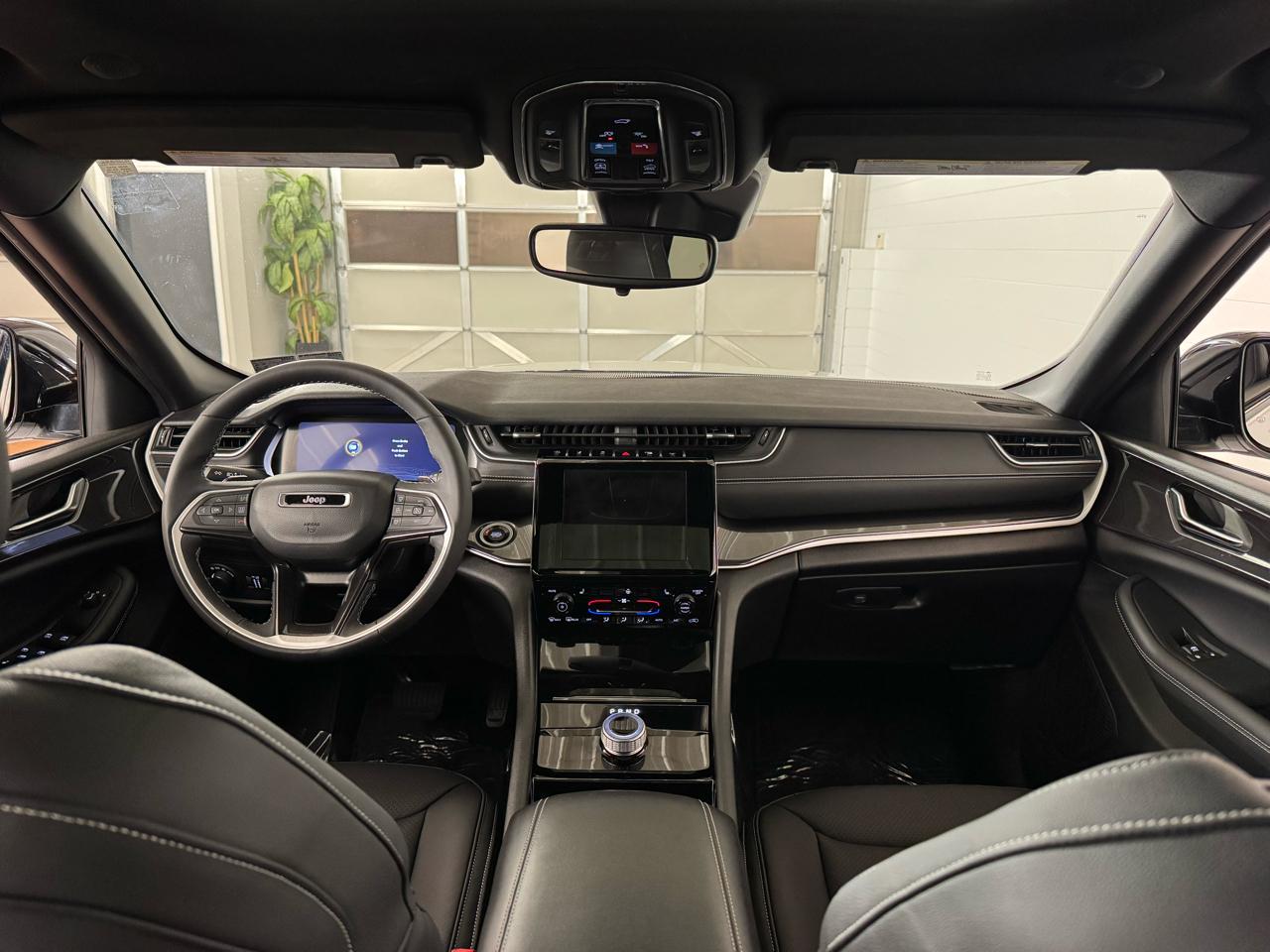 Jeep Grand Cherokee Altitude 4x4 2023