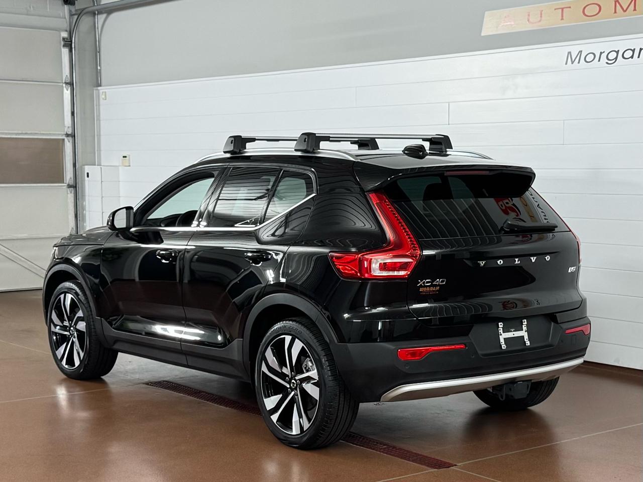Volvo XC40  2024