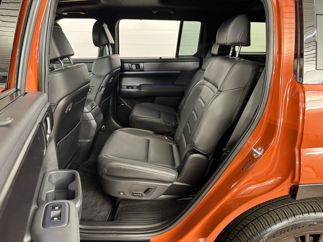 Hyundai Santa Fe Hybrid Calligraphy AWD 2025