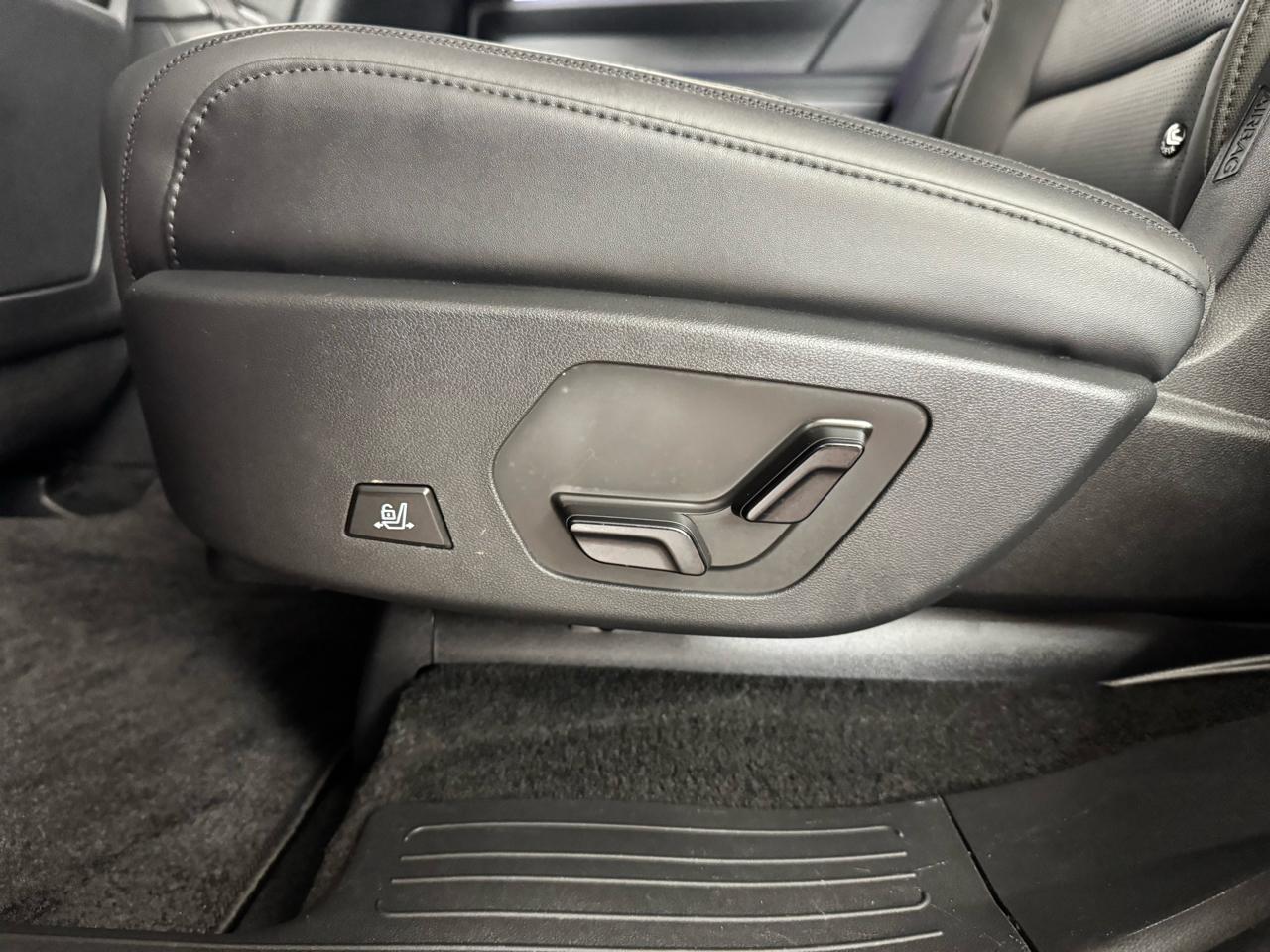 Hyundai Santa Fe Hybrid Calligraphy AWD 2025