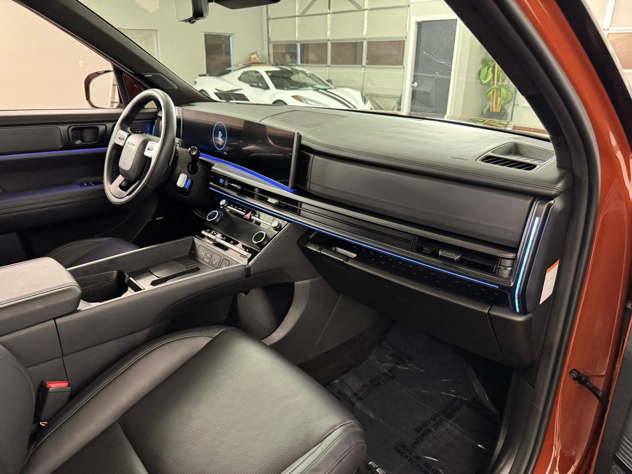 Hyundai Santa Fe Hybrid Calligraphy AWD 2025