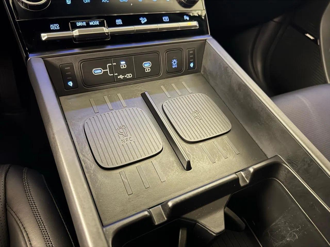 Hyundai Santa Fe Hybrid Calligraphy AWD 2025