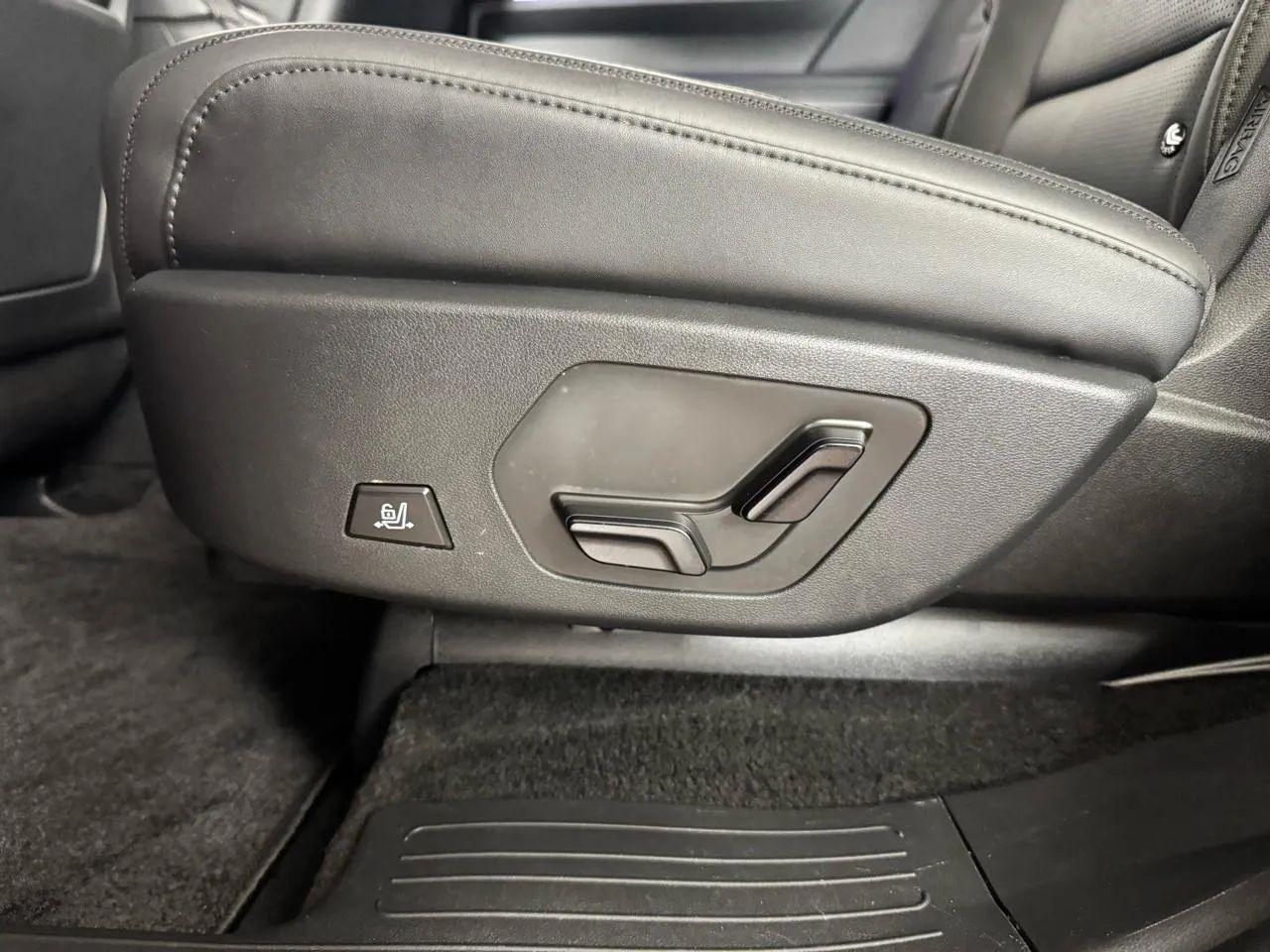 Hyundai Santa Fe Hybrid Calligraphy AWD 2025