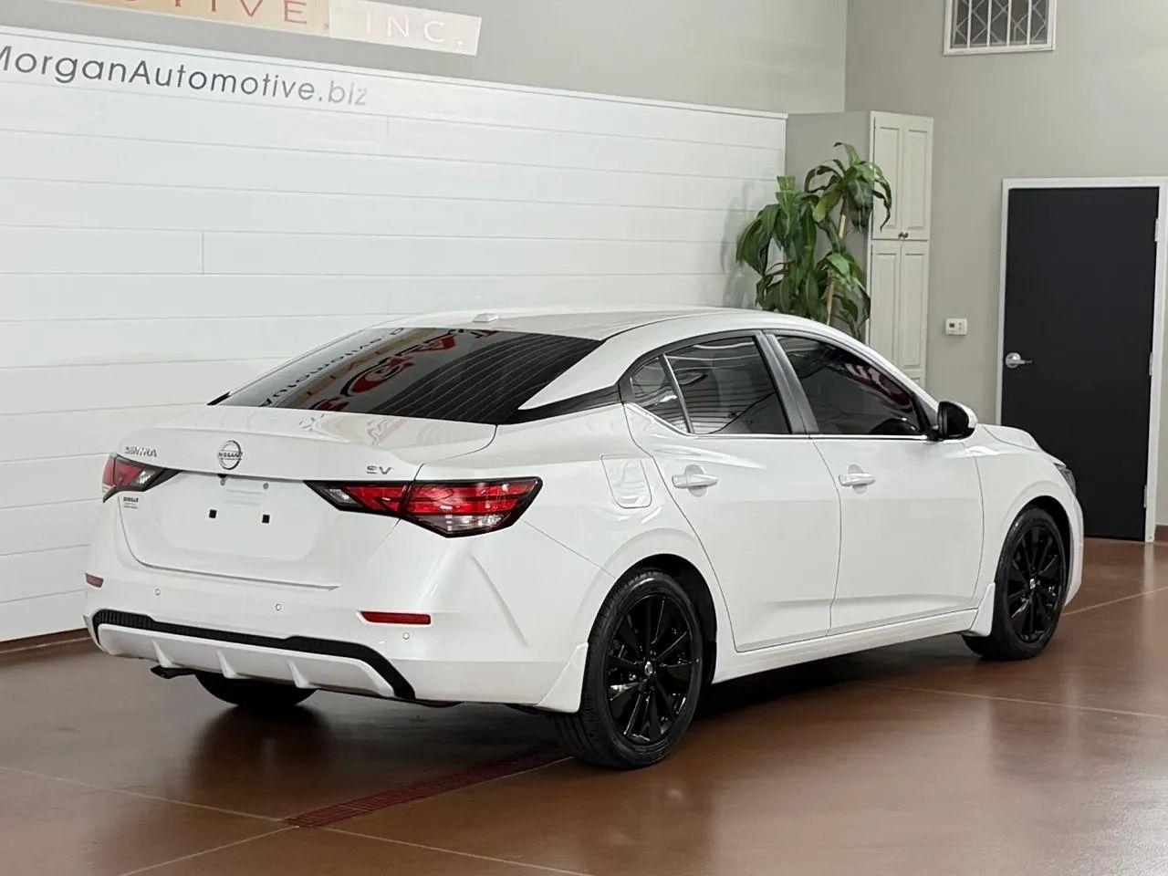Nissan Sentra  2023