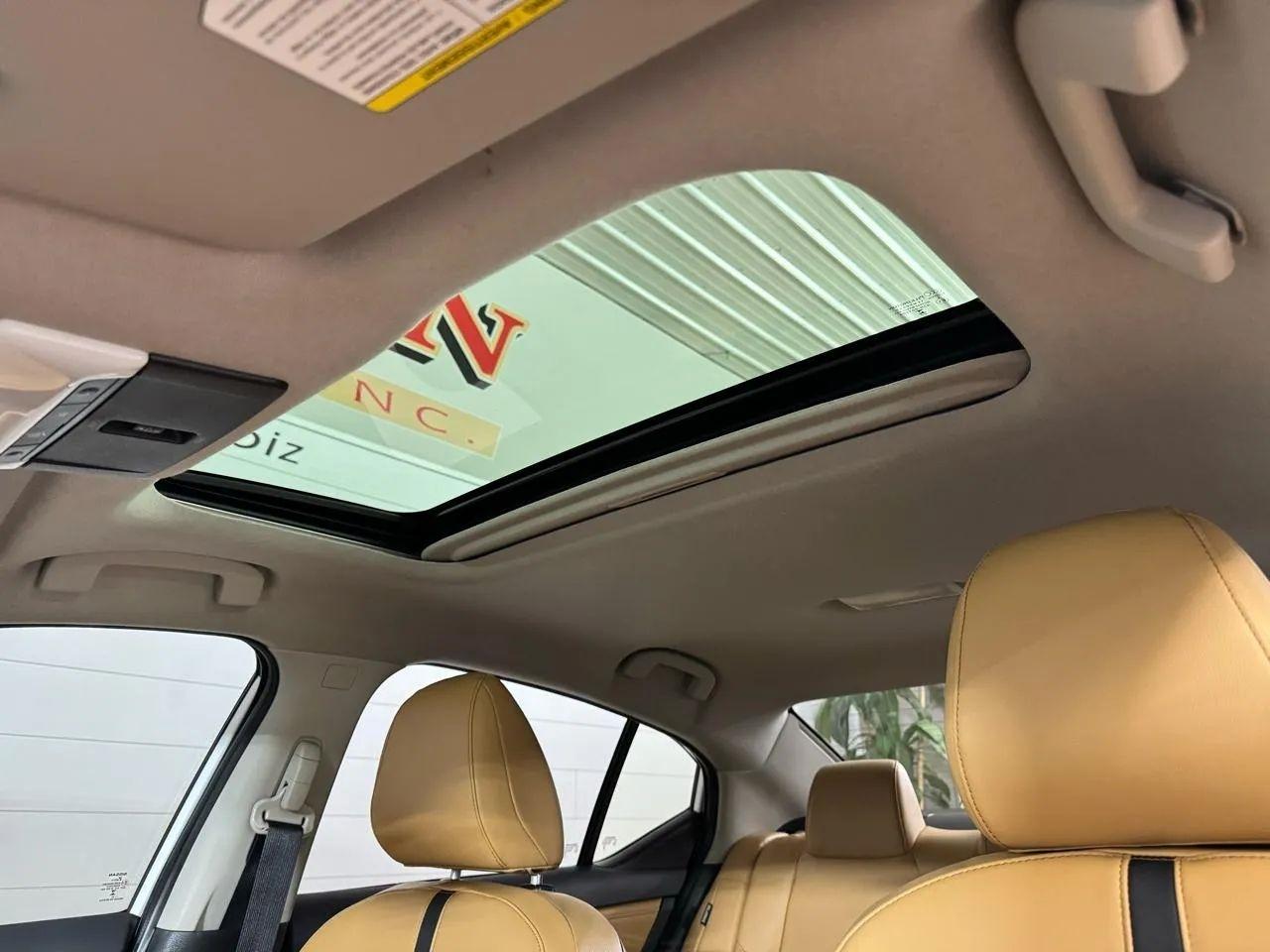 Nissan Sentra  2023