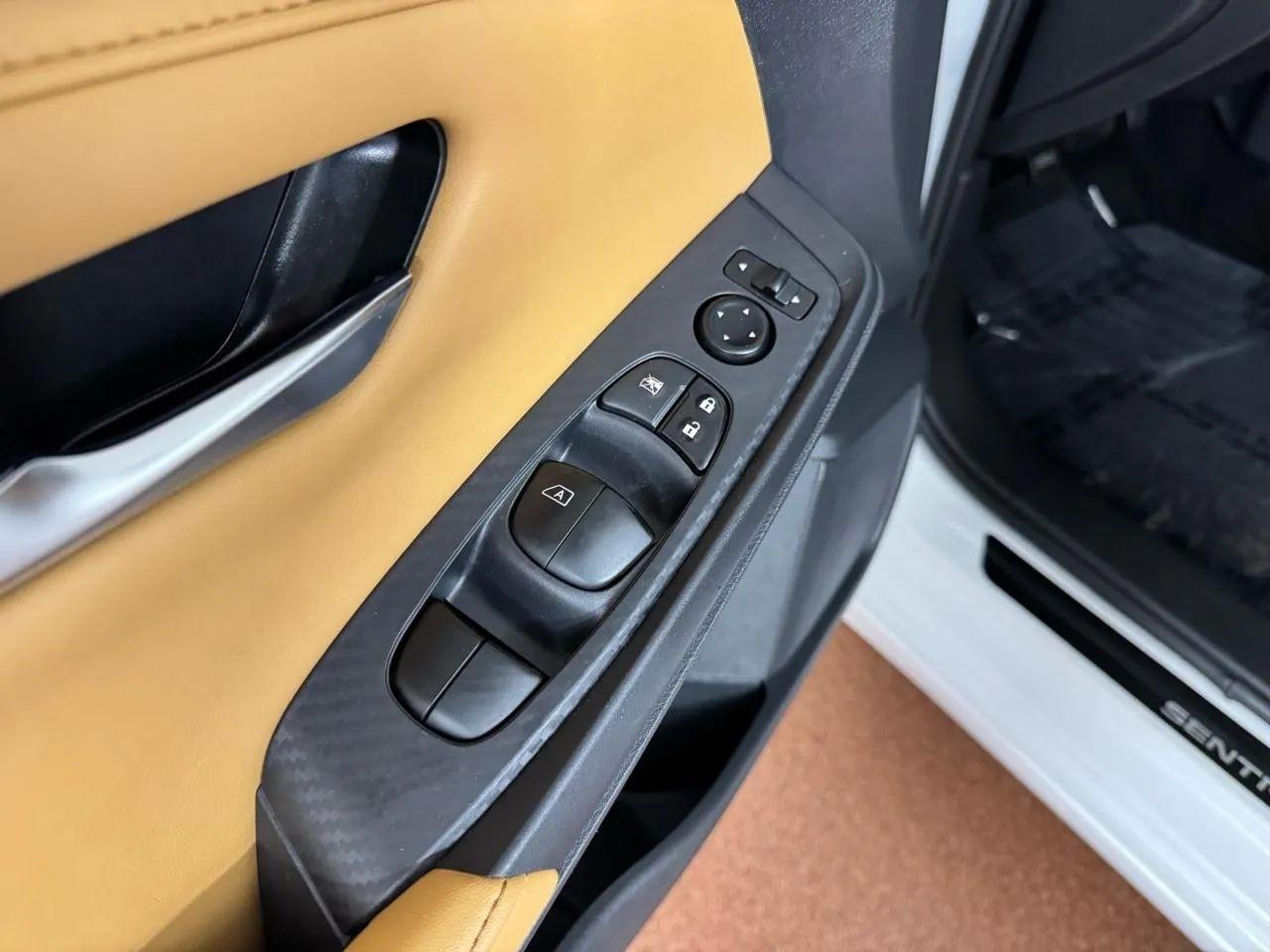 Nissan Sentra  2023