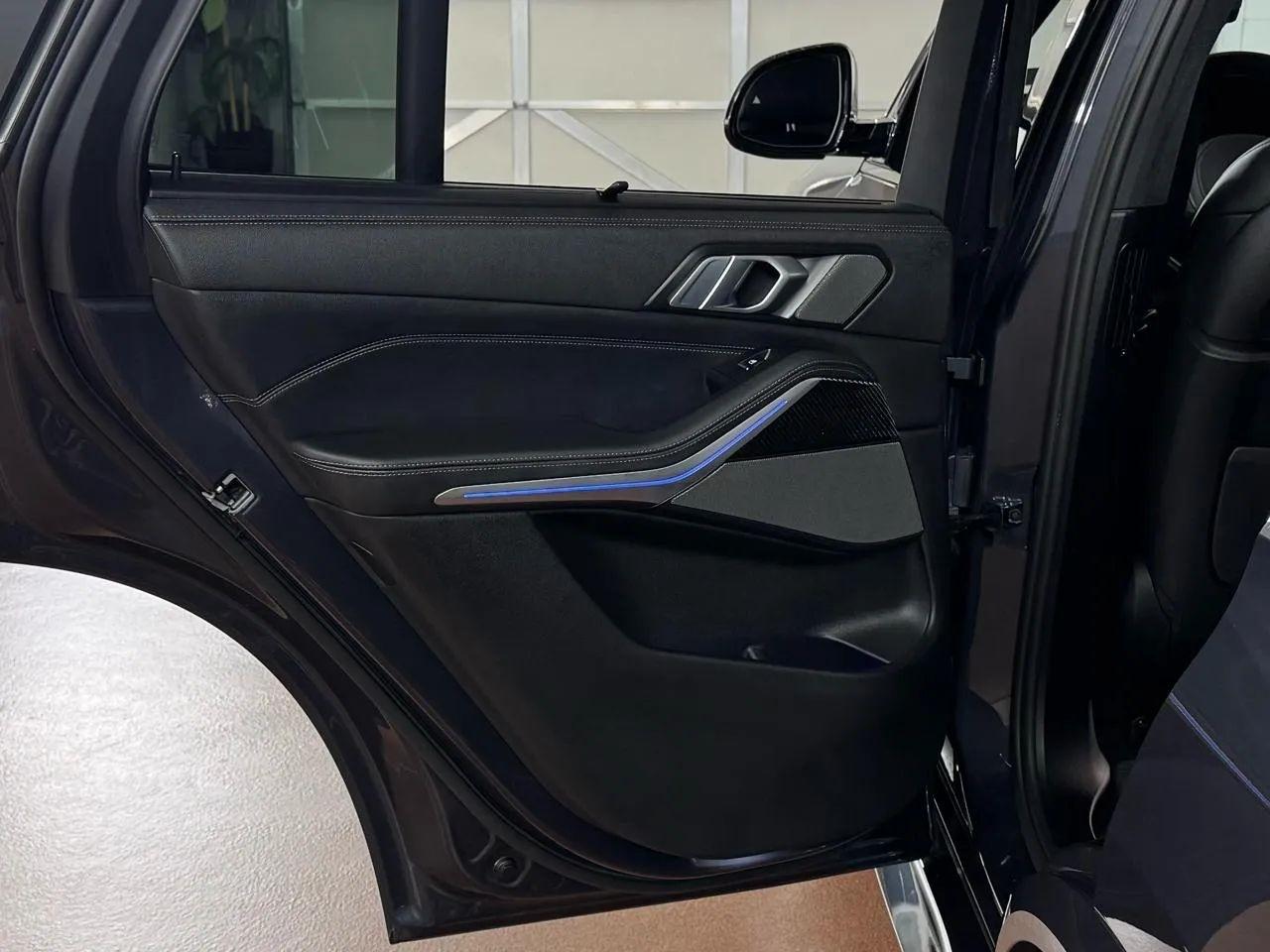 BMW X5 M50i 2021