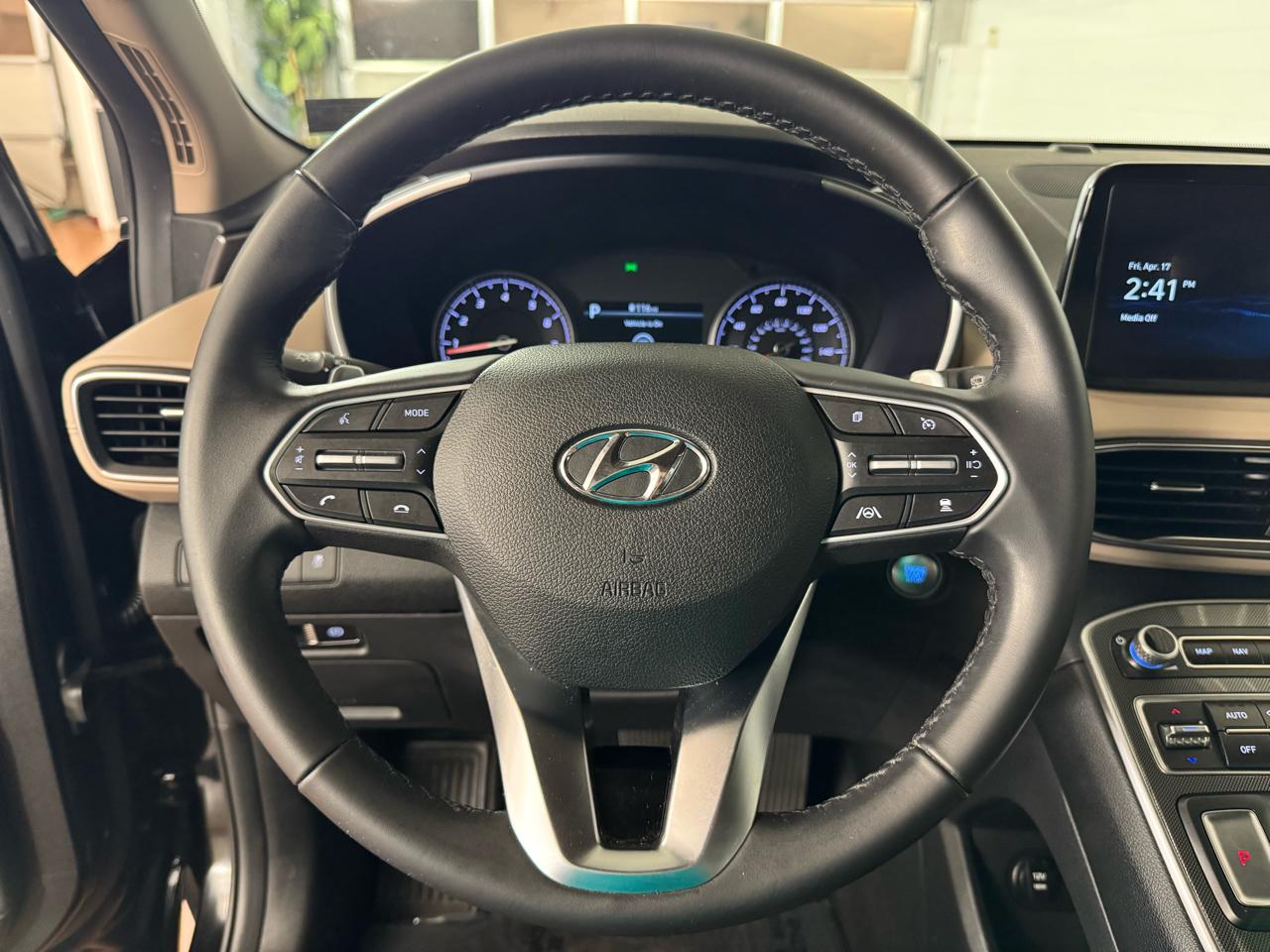 Hyundai Santa Fe SEL AWD 2023