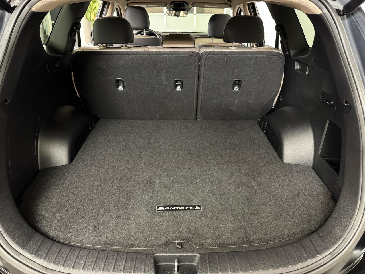 Hyundai Santa Fe SEL AWD 2023