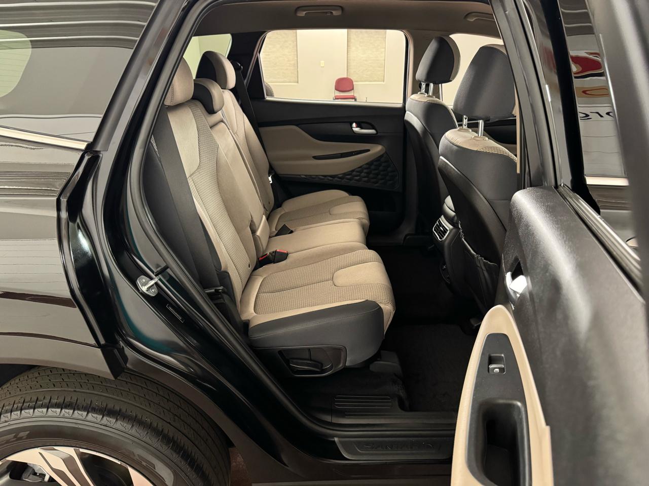 Hyundai Santa Fe SEL AWD 2023