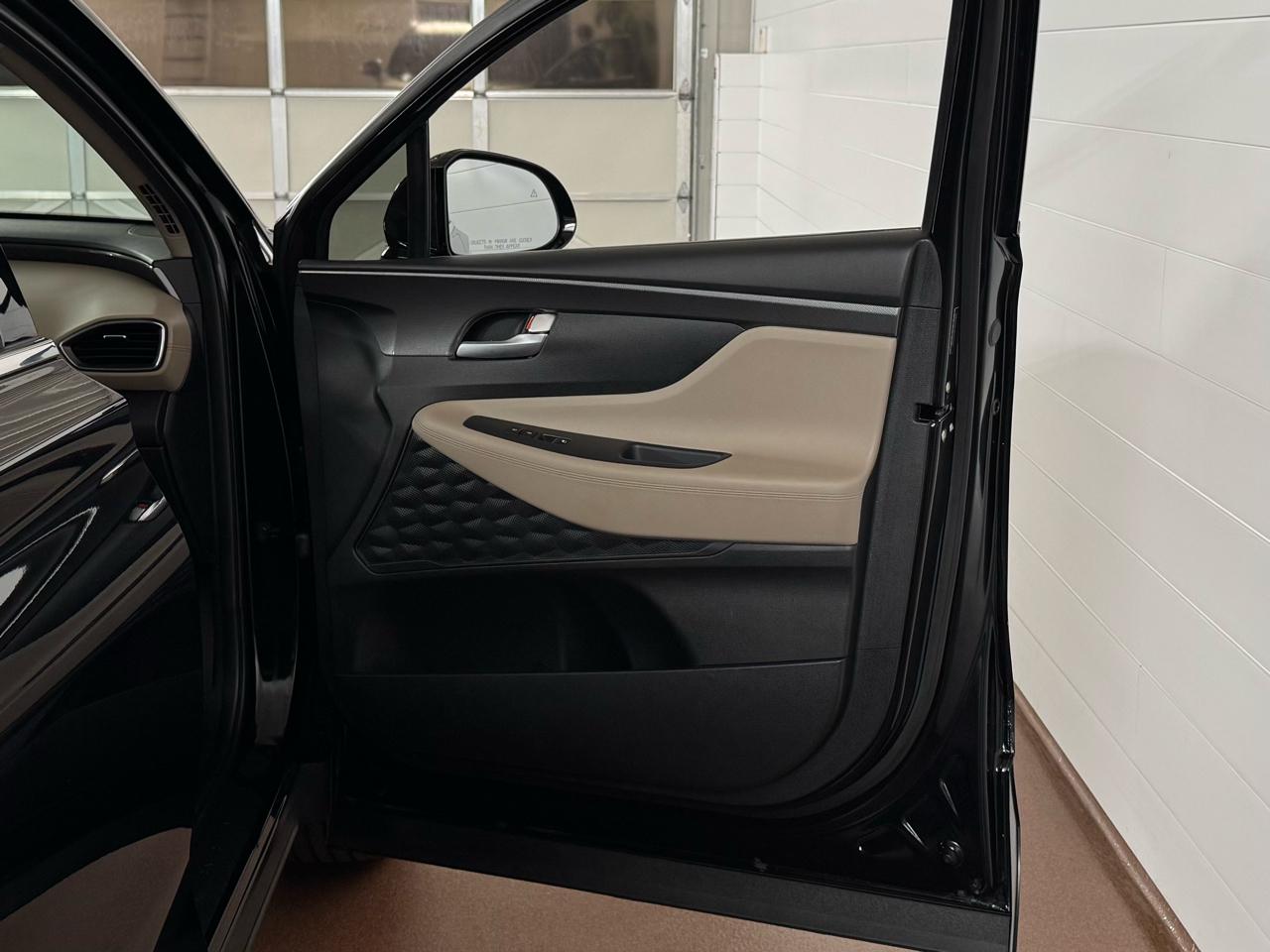 Hyundai Santa Fe SEL AWD 2023