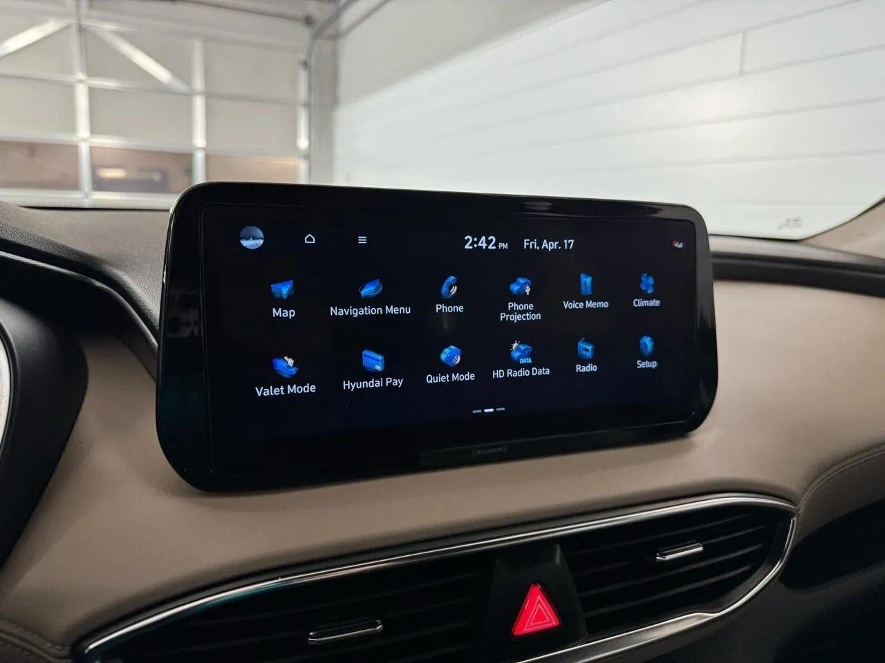 Hyundai Santa Fe SEL AWD 2023