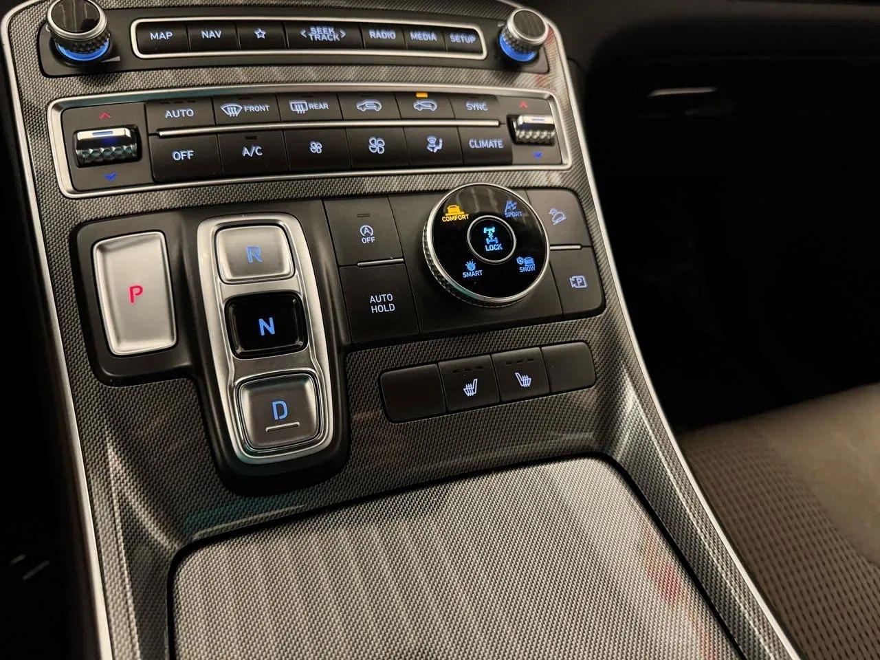 Hyundai Santa Fe SEL AWD 2023