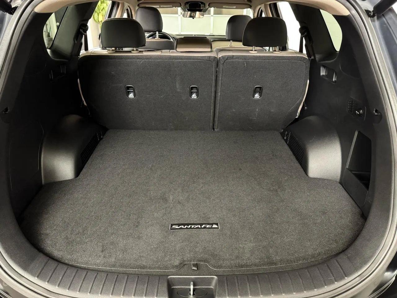 Hyundai Santa Fe SEL AWD 2023