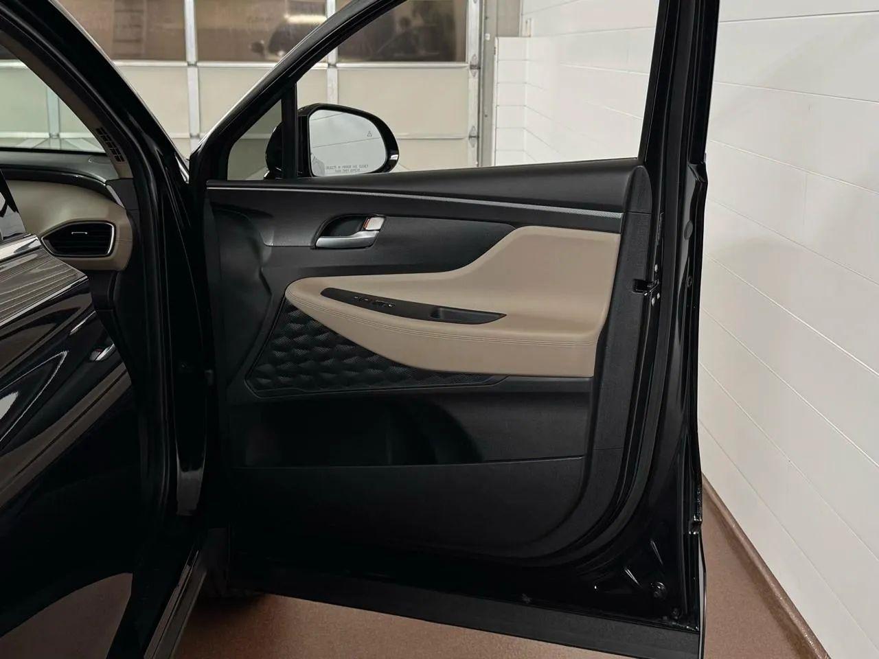 Hyundai Santa Fe SEL AWD 2023