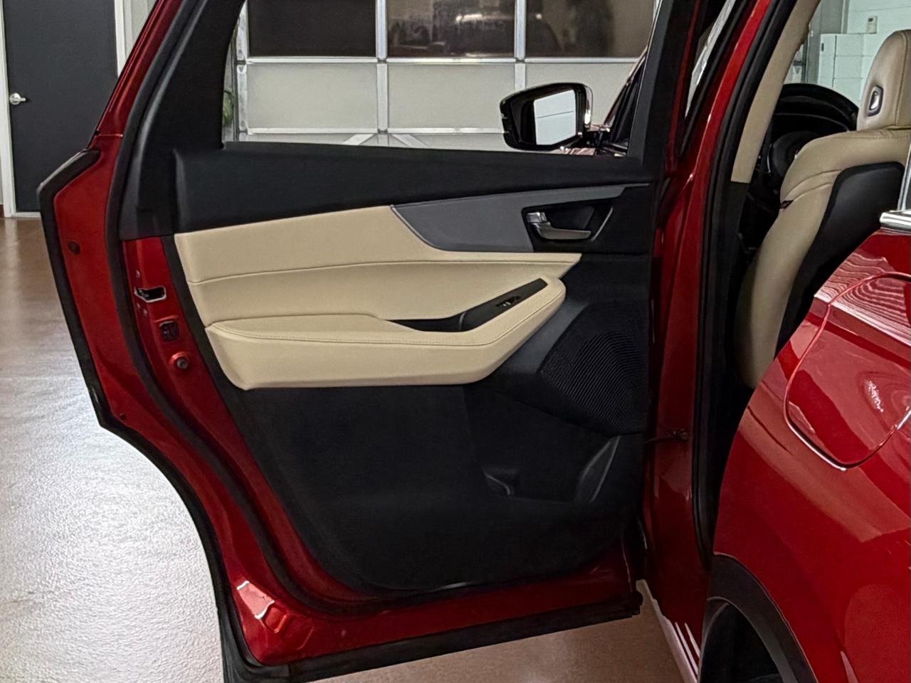 Acura MDX SH-AWD 2023