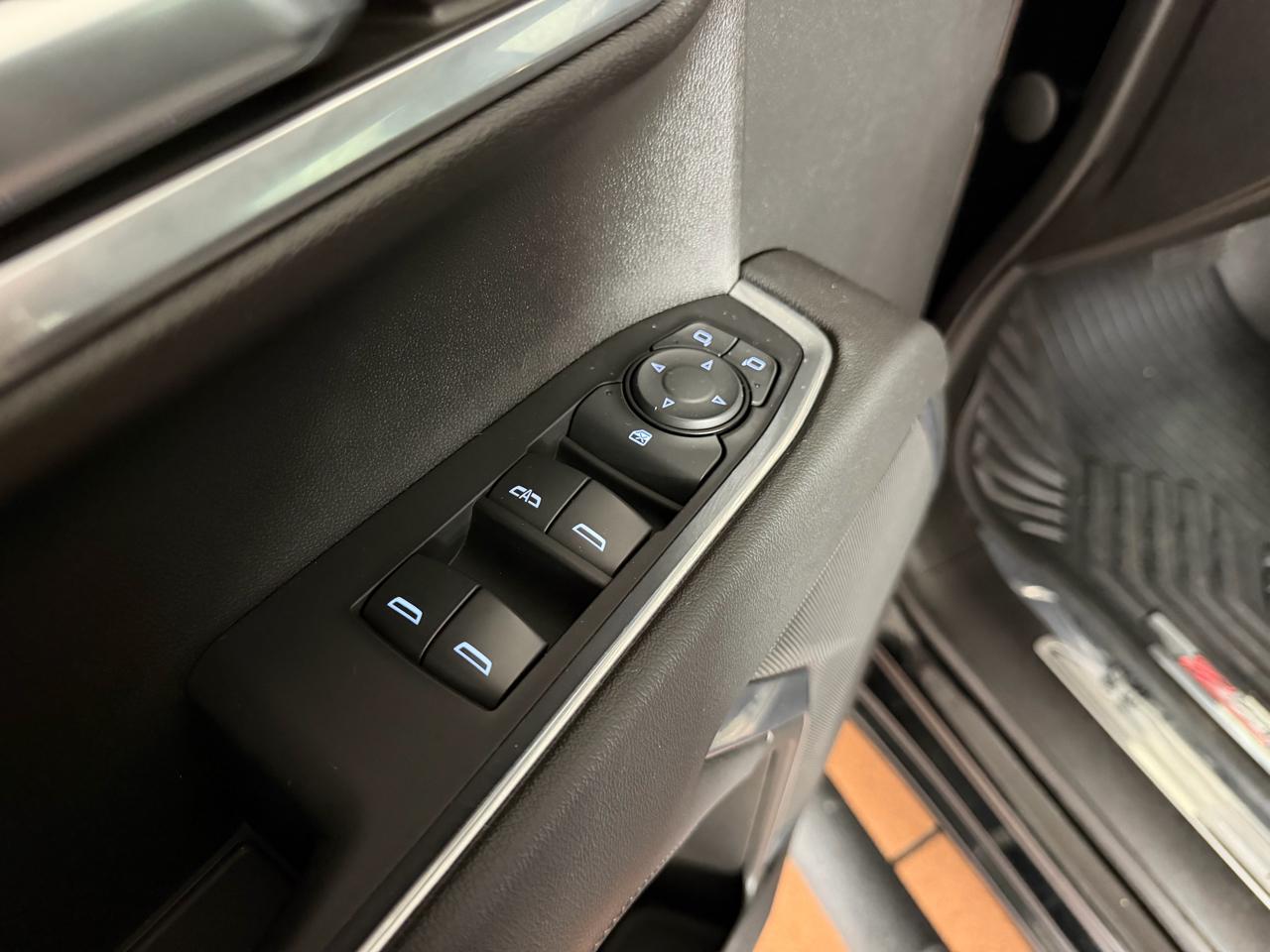 Chevrolet Silverado 1500 RST Crew Cab Long Box 4WD 2022