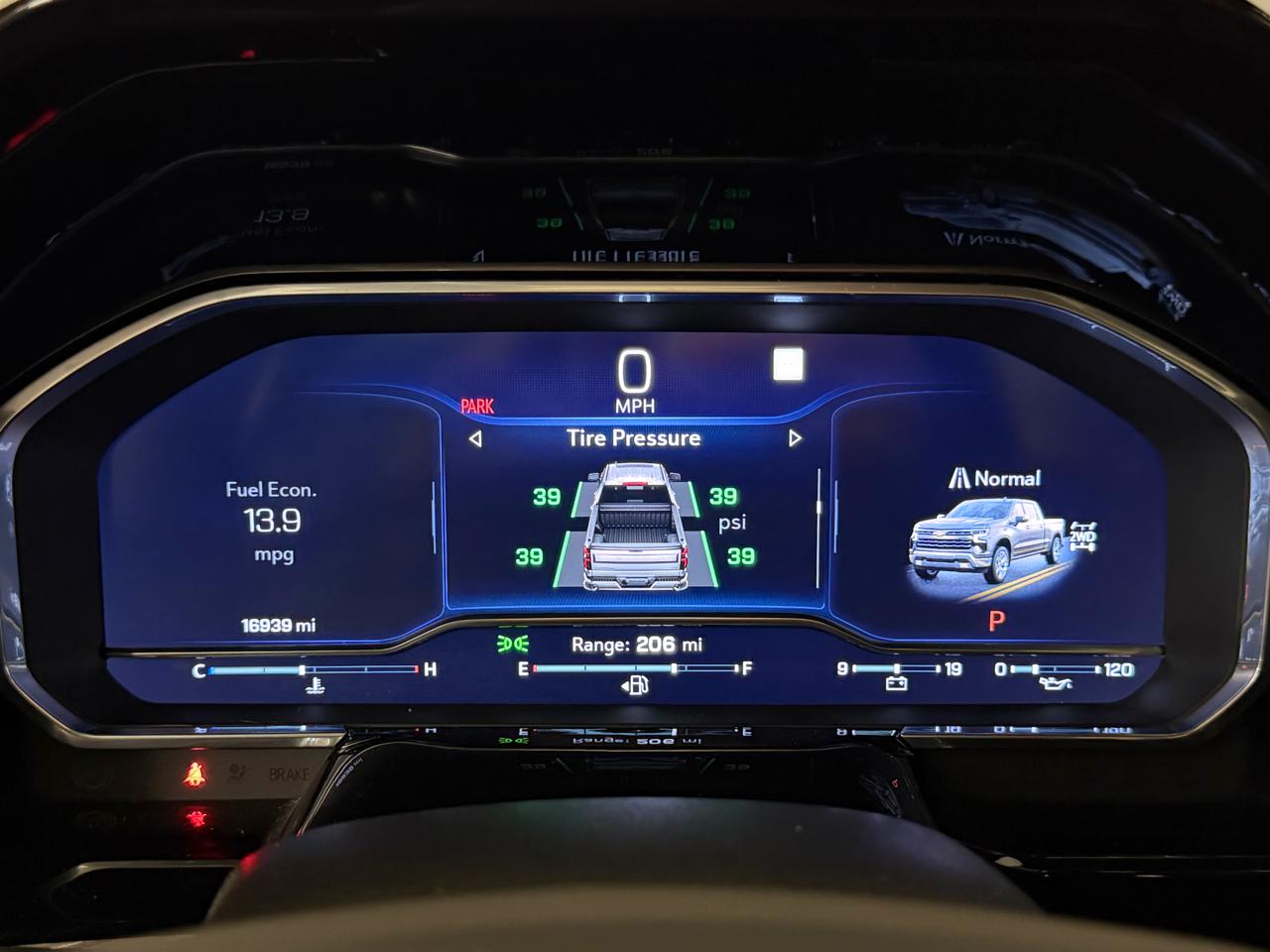 Chevrolet Silverado 1500 RST Crew Cab Long Box 4WD 2022