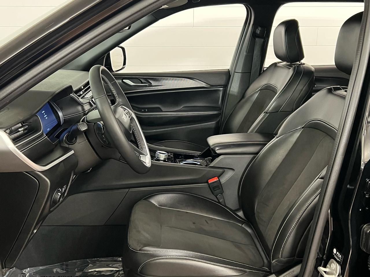 Jeep Grand Cherokee Altitude 4x4 2023