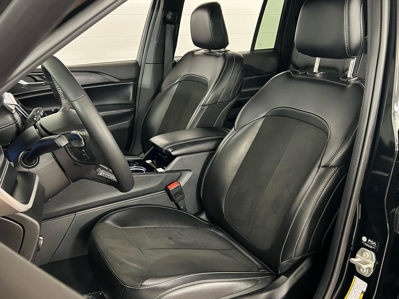 Jeep Grand Cherokee Altitude 4x4 2023