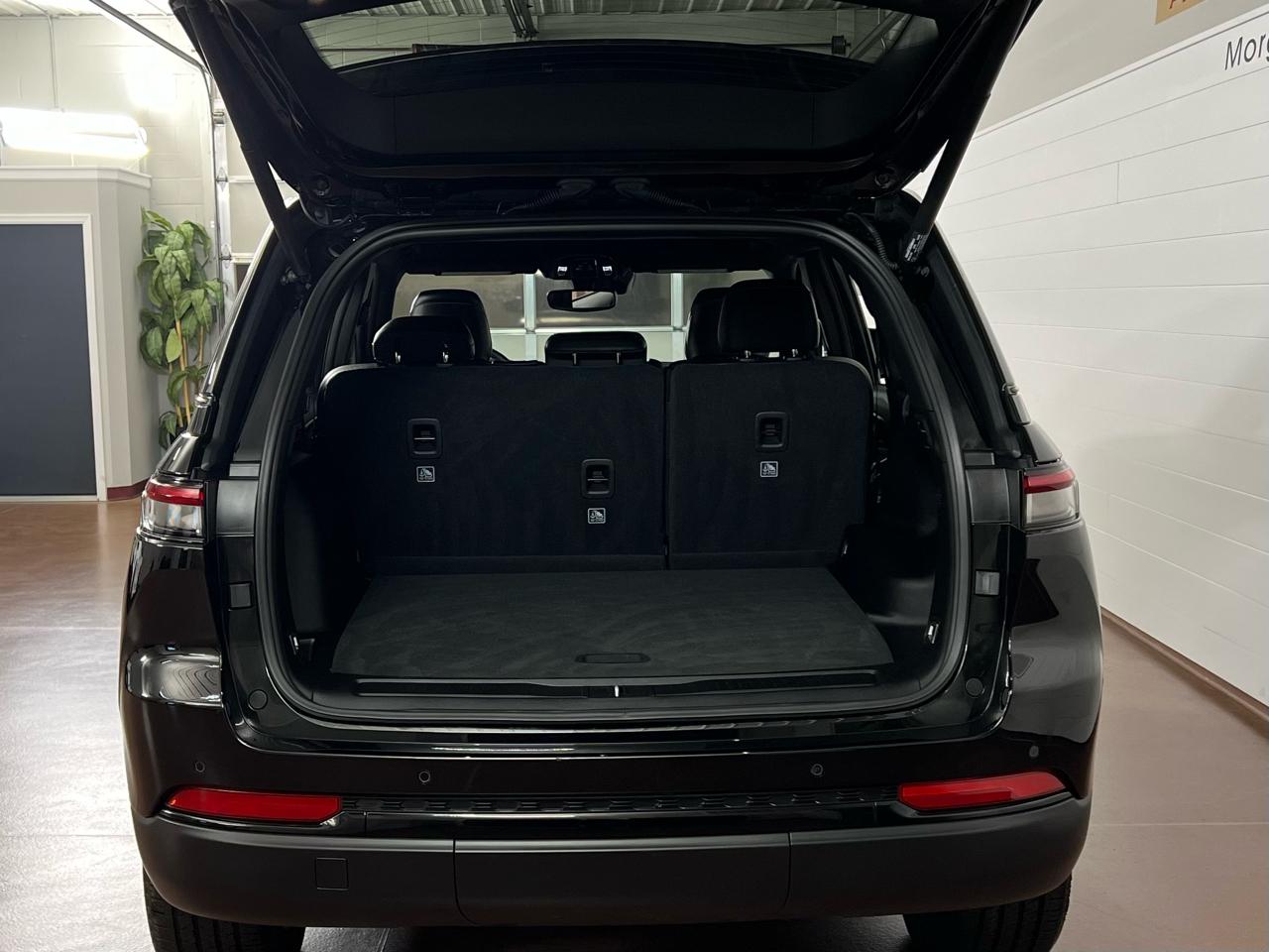 Jeep Grand Cherokee Altitude 4x4 2023