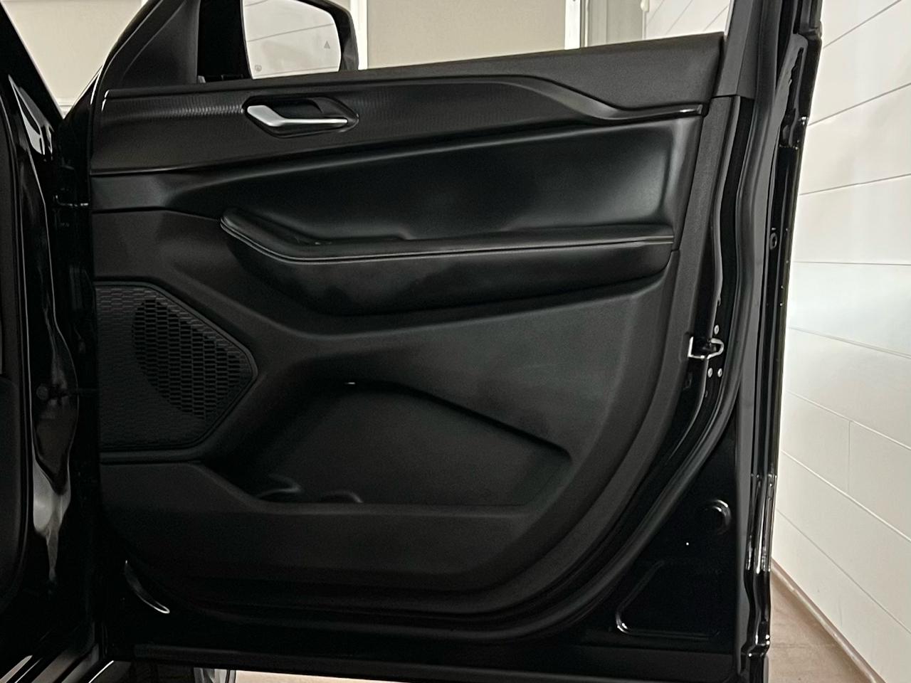 Jeep Grand Cherokee Altitude 4x4 2023