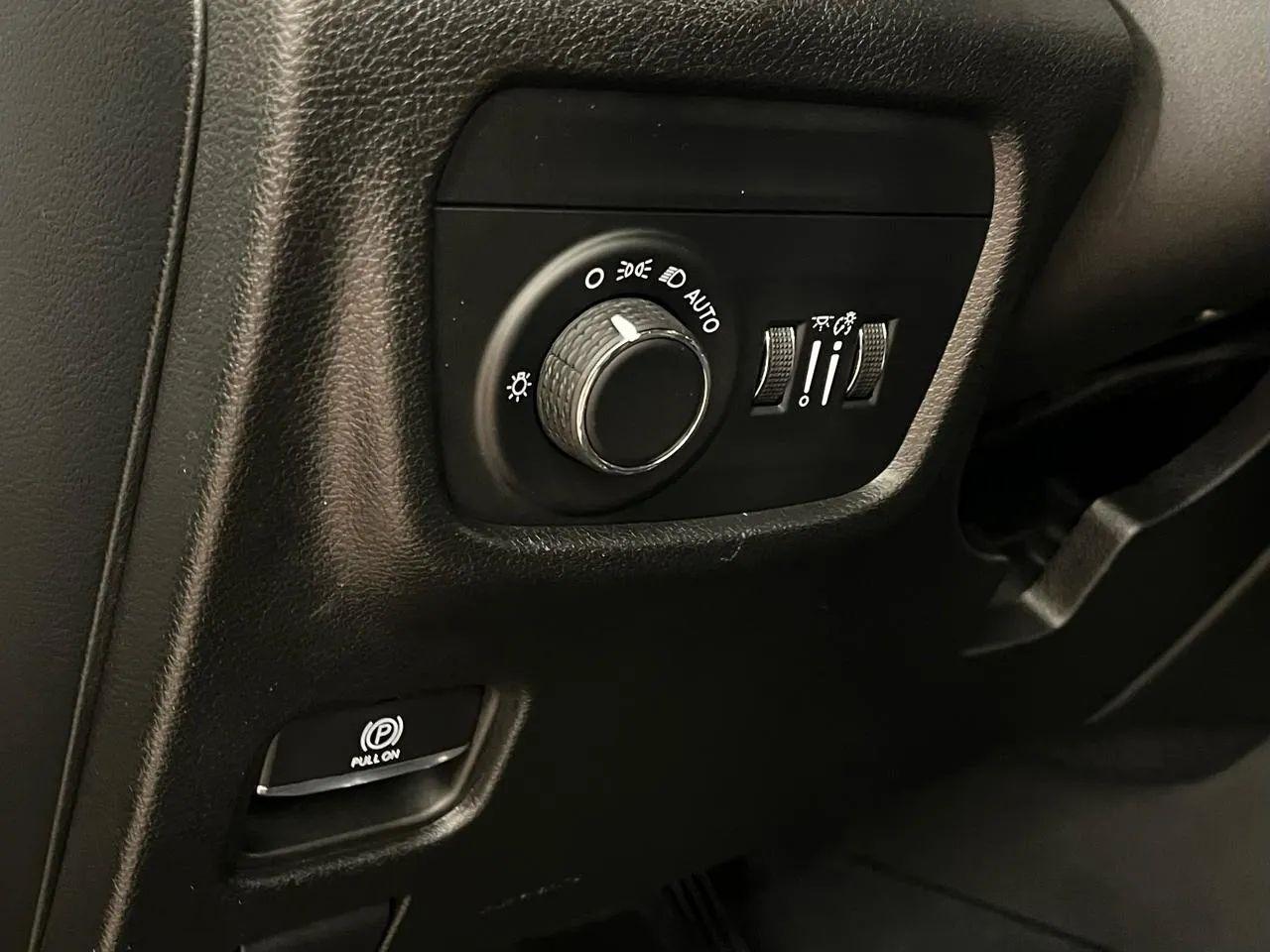 Jeep Grand Cherokee Altitude 4x4 2023