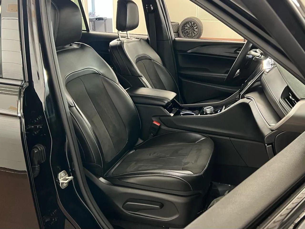 Jeep Grand Cherokee Altitude 4x4 2023