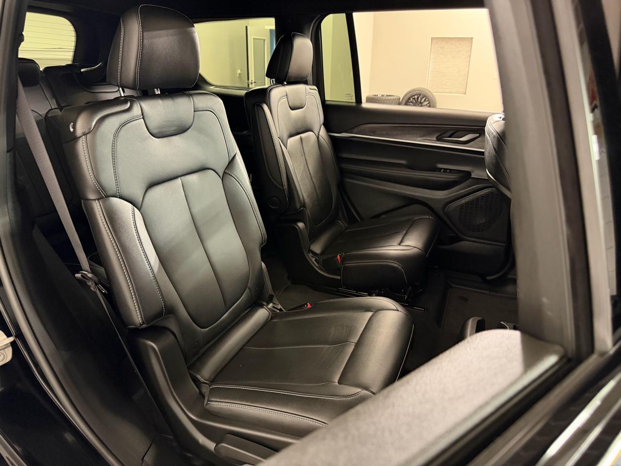 Jeep Grand Cherokee L Limited 4x4 2025