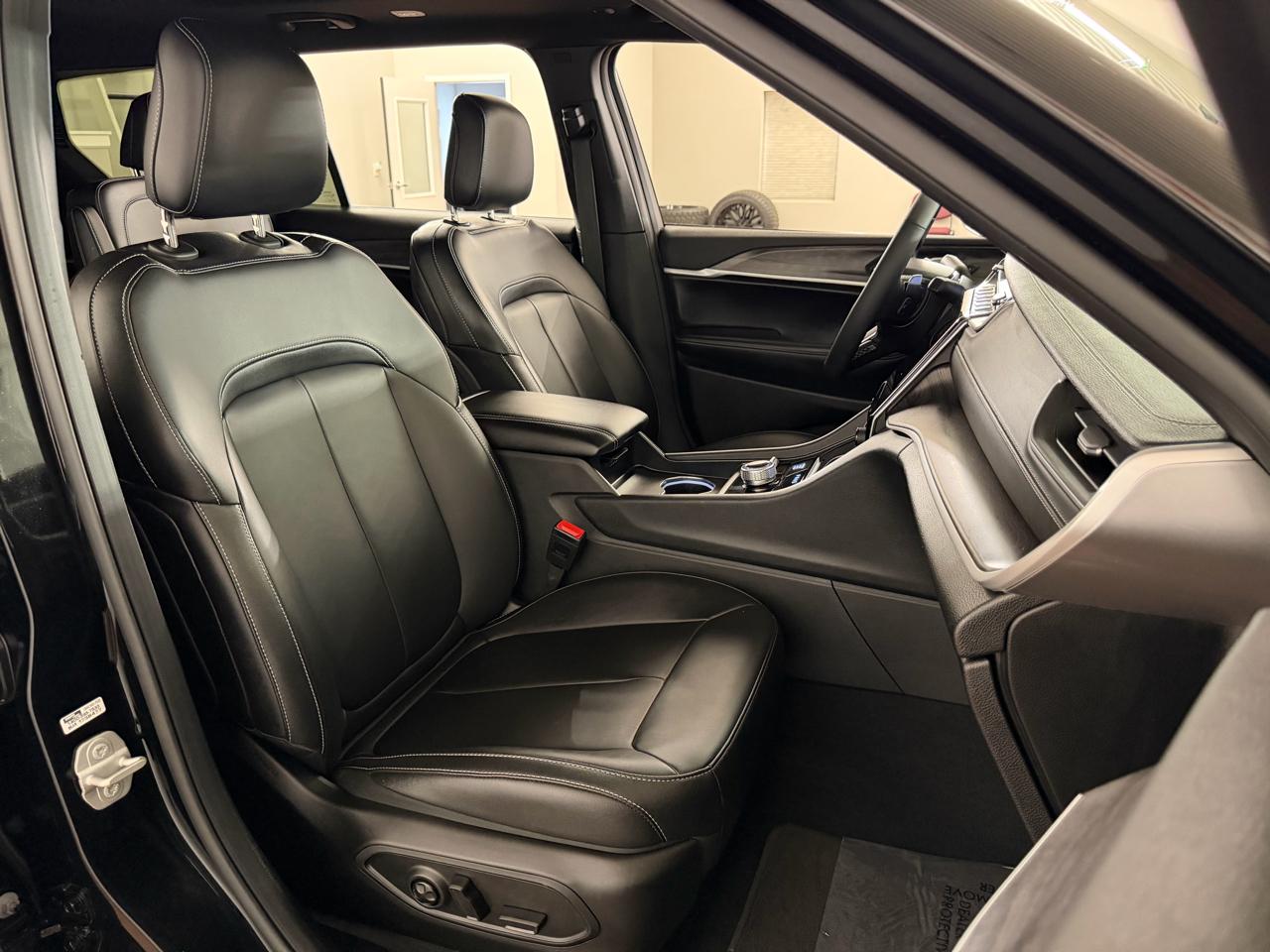 Jeep Grand Cherokee L Limited 4x4 2025