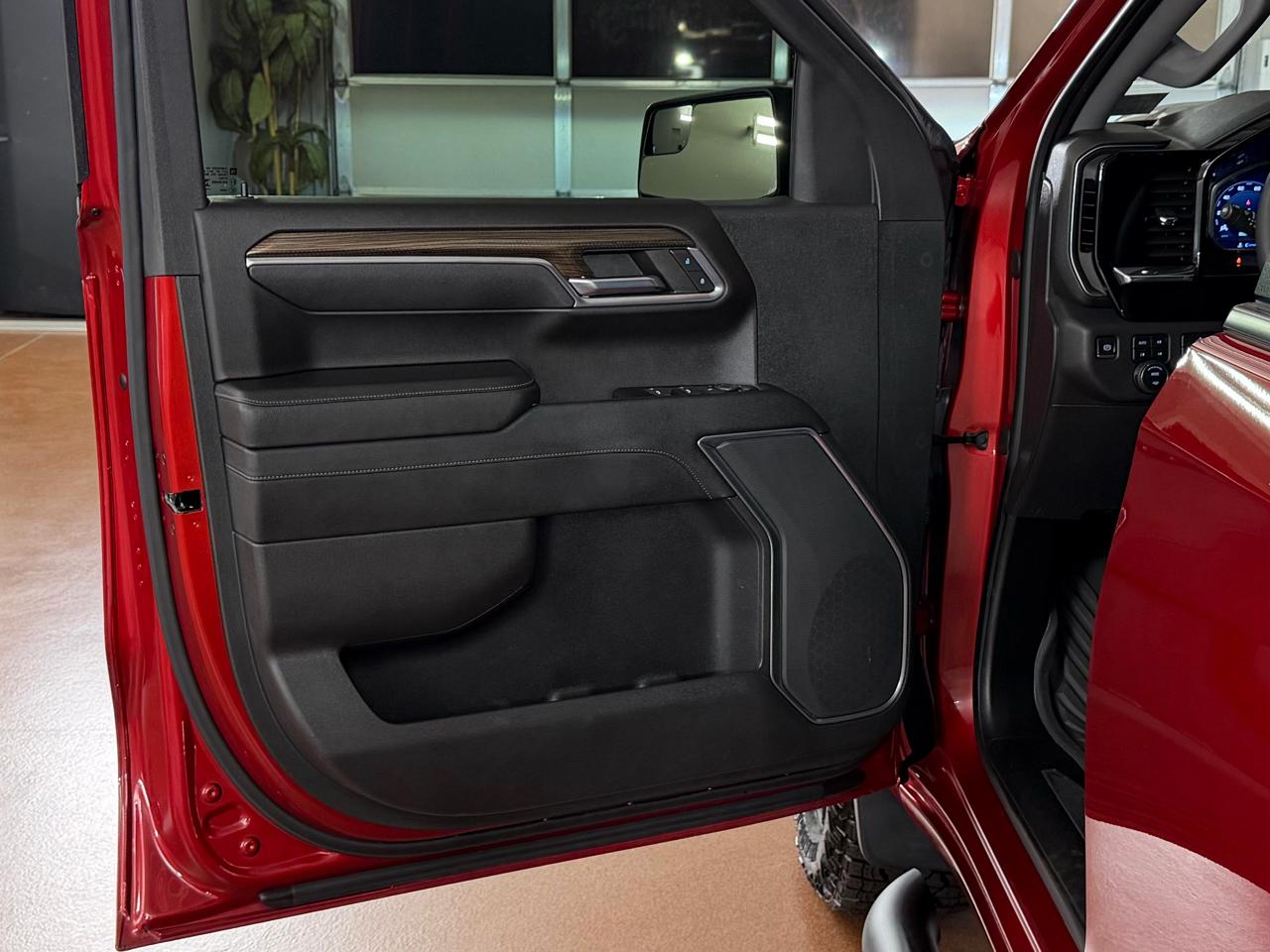 Chevrolet Silverado 1500  2023