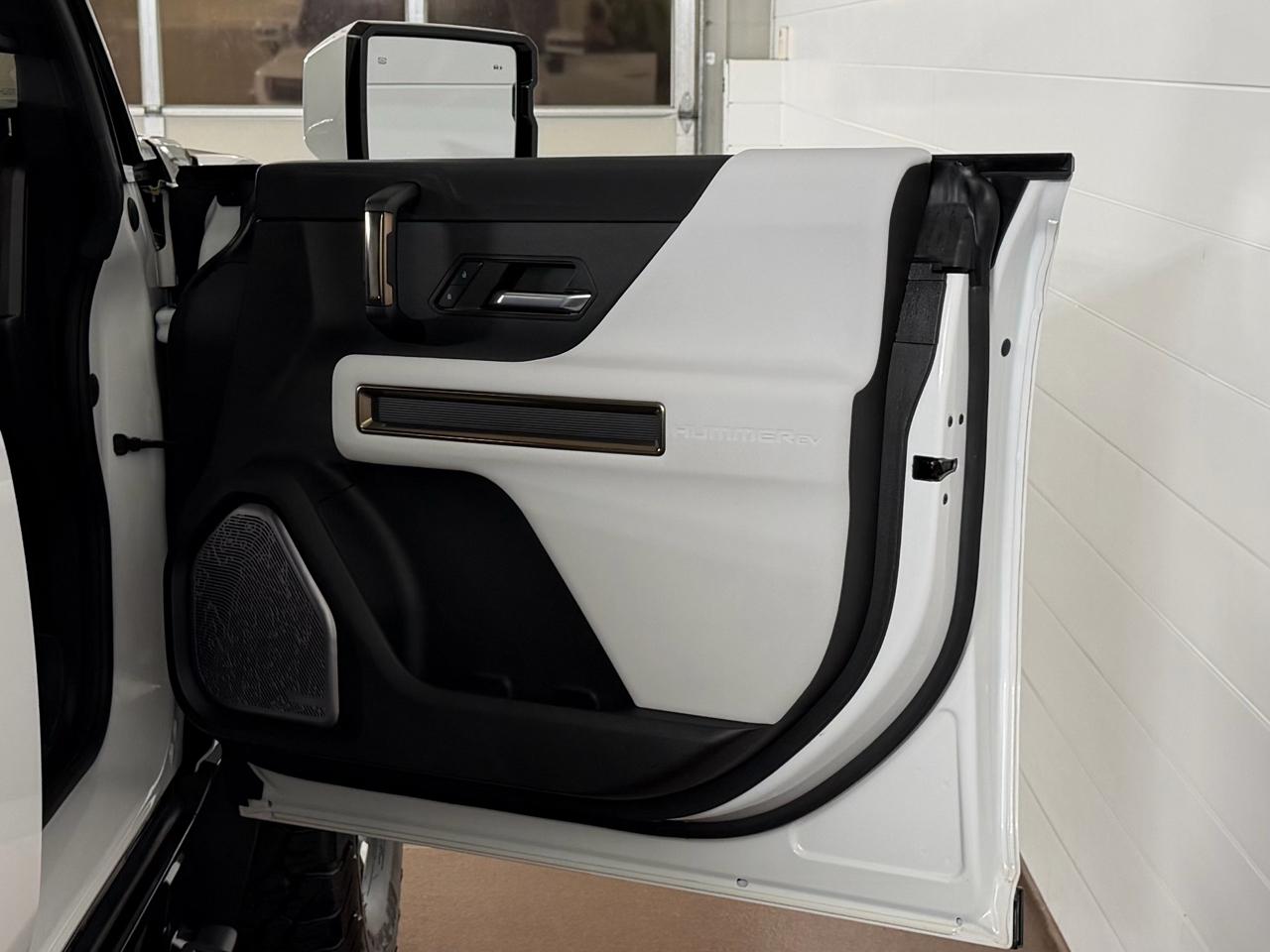 GMC HUMMER EV Pickup  2023