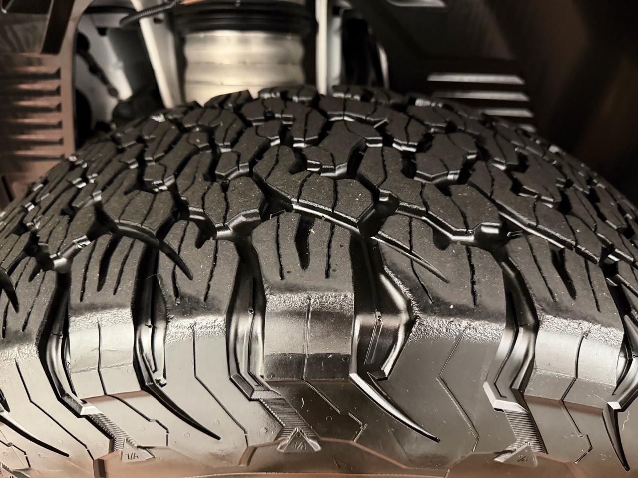 GMC HUMMER EV Pickup  2023