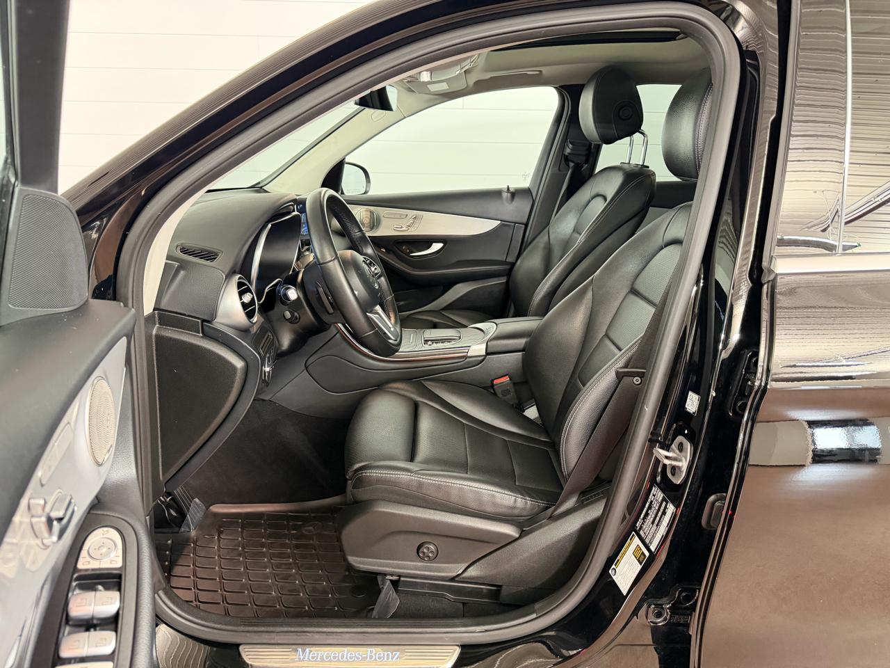 Mercedes-Benz GLC-Class GLC300 4MATIC 2021