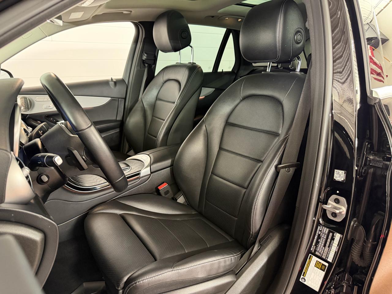 Mercedes-Benz GLC-Class GLC300 4MATIC 2021