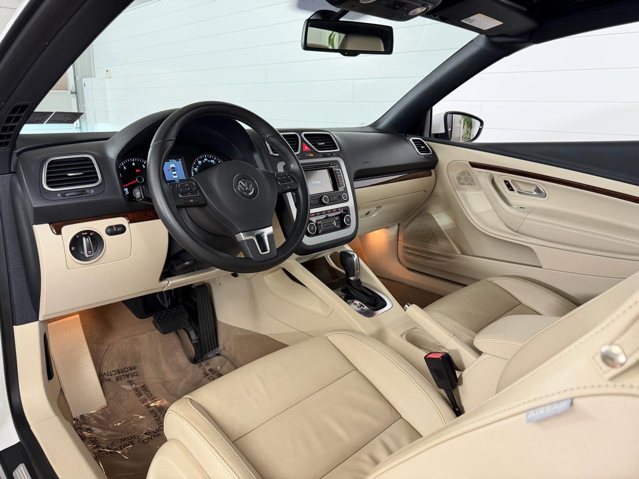 Volkswagen Eos Lux 2012