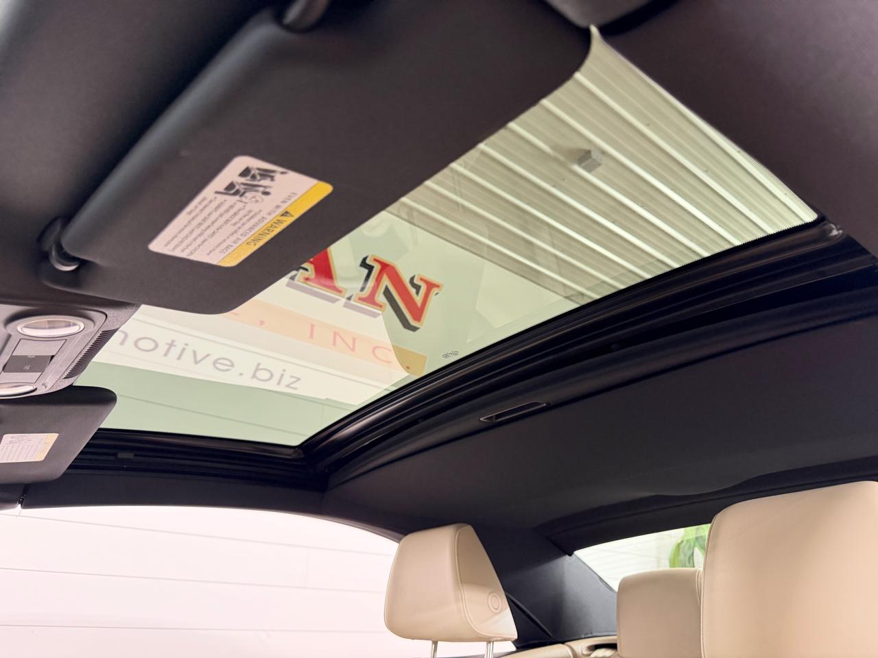 Volkswagen Eos Lux 2012