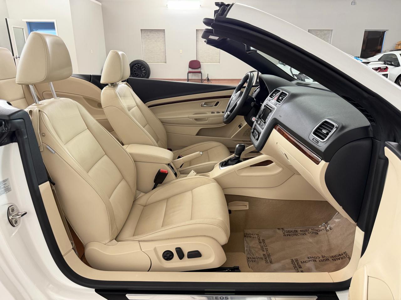 Volkswagen Eos Lux 2012