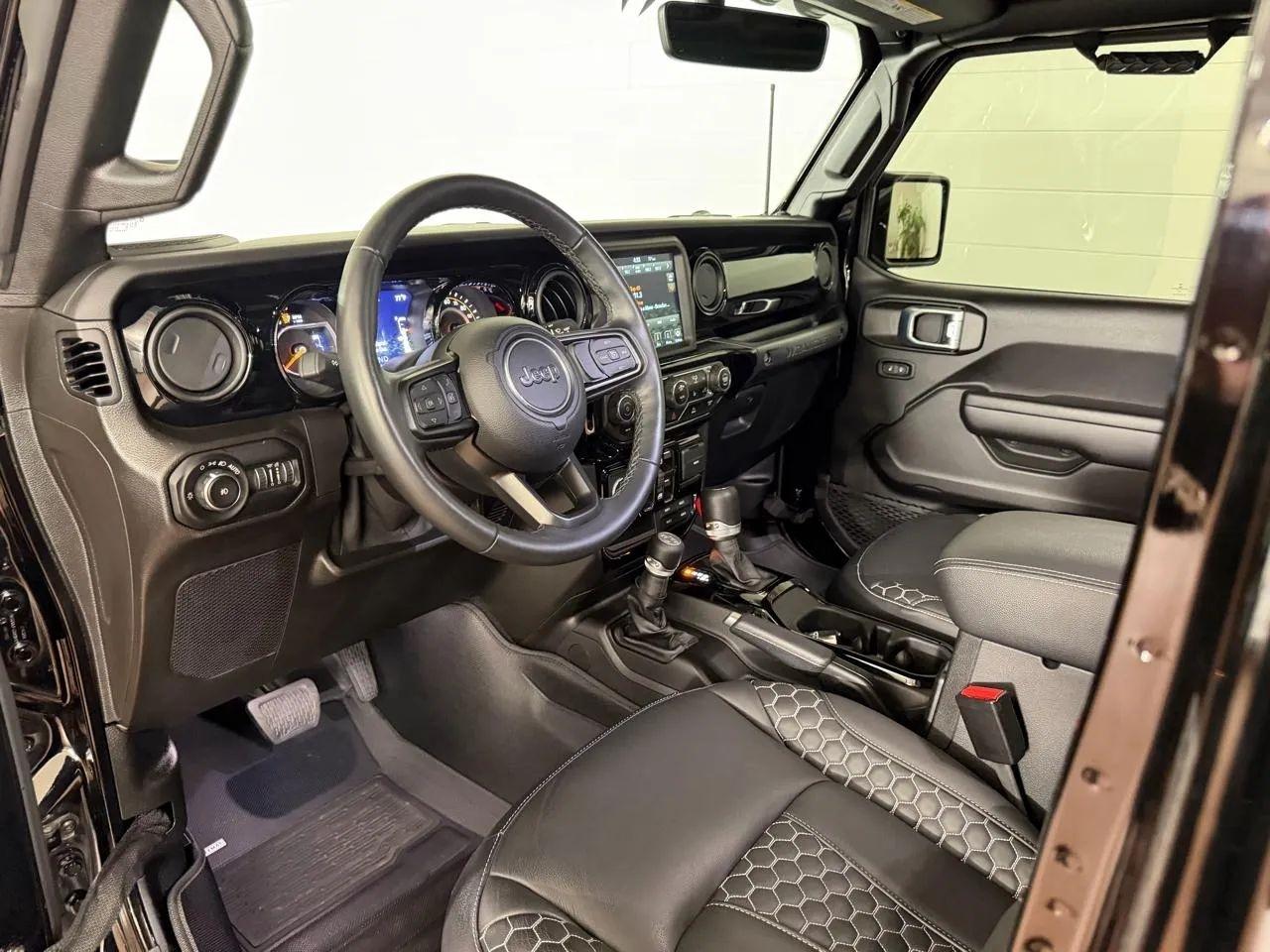 Jeep Wrangler  2021