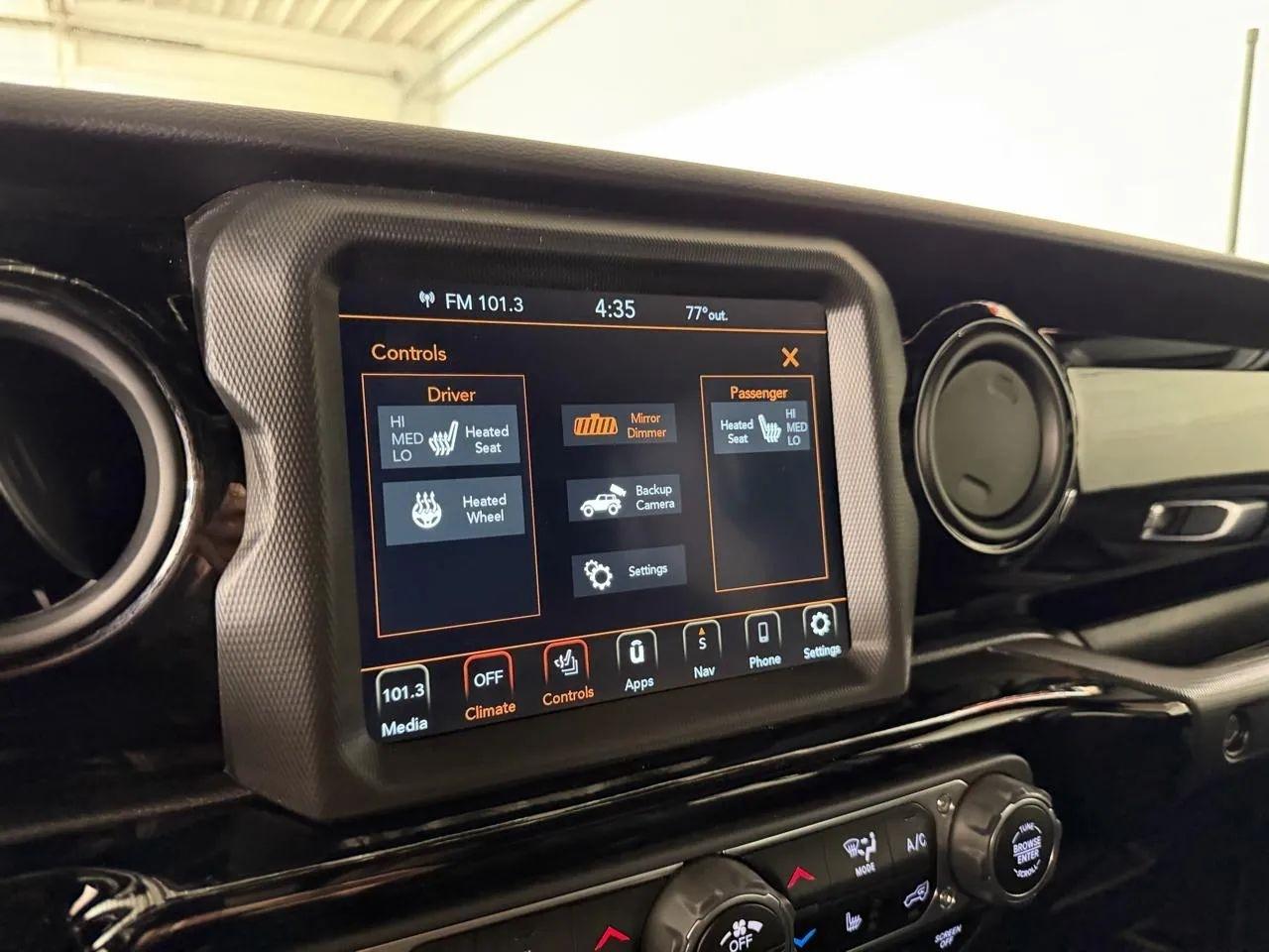 Jeep Wrangler  2021