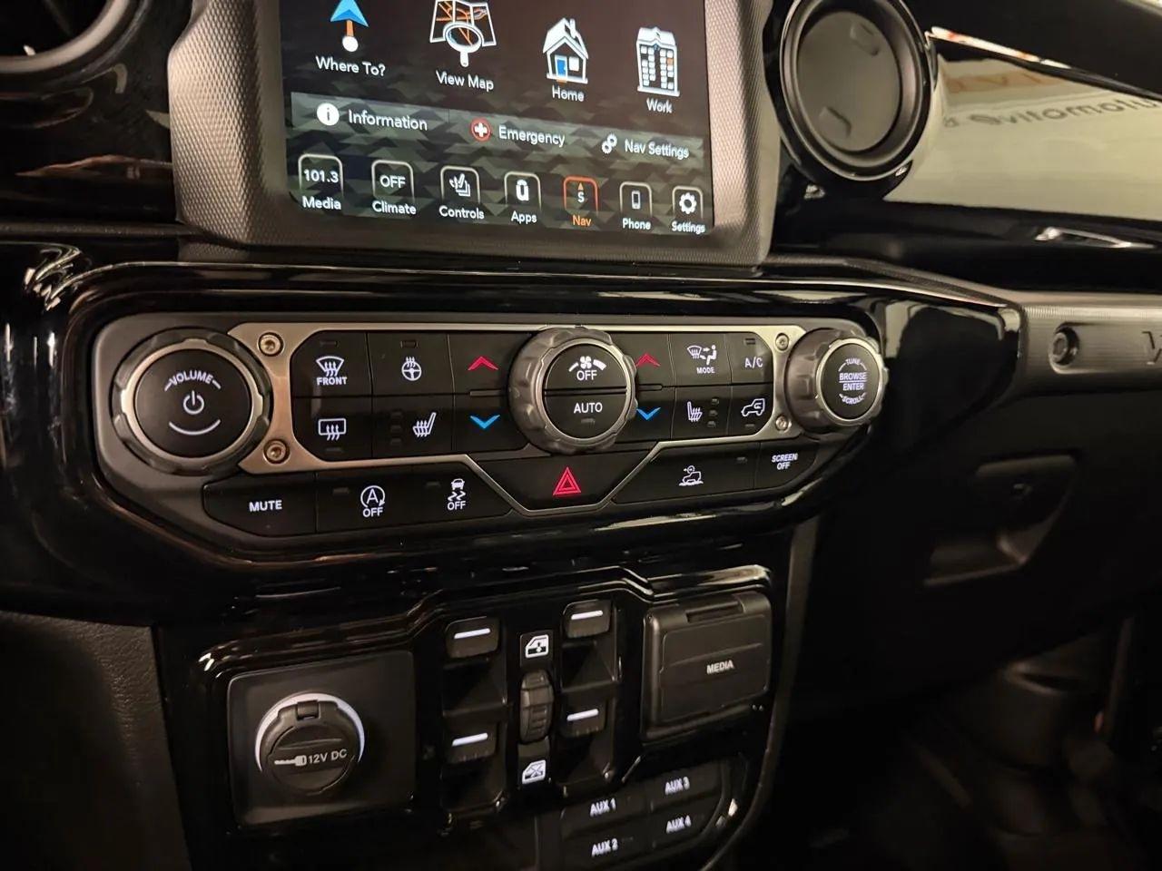 Jeep Wrangler  2021