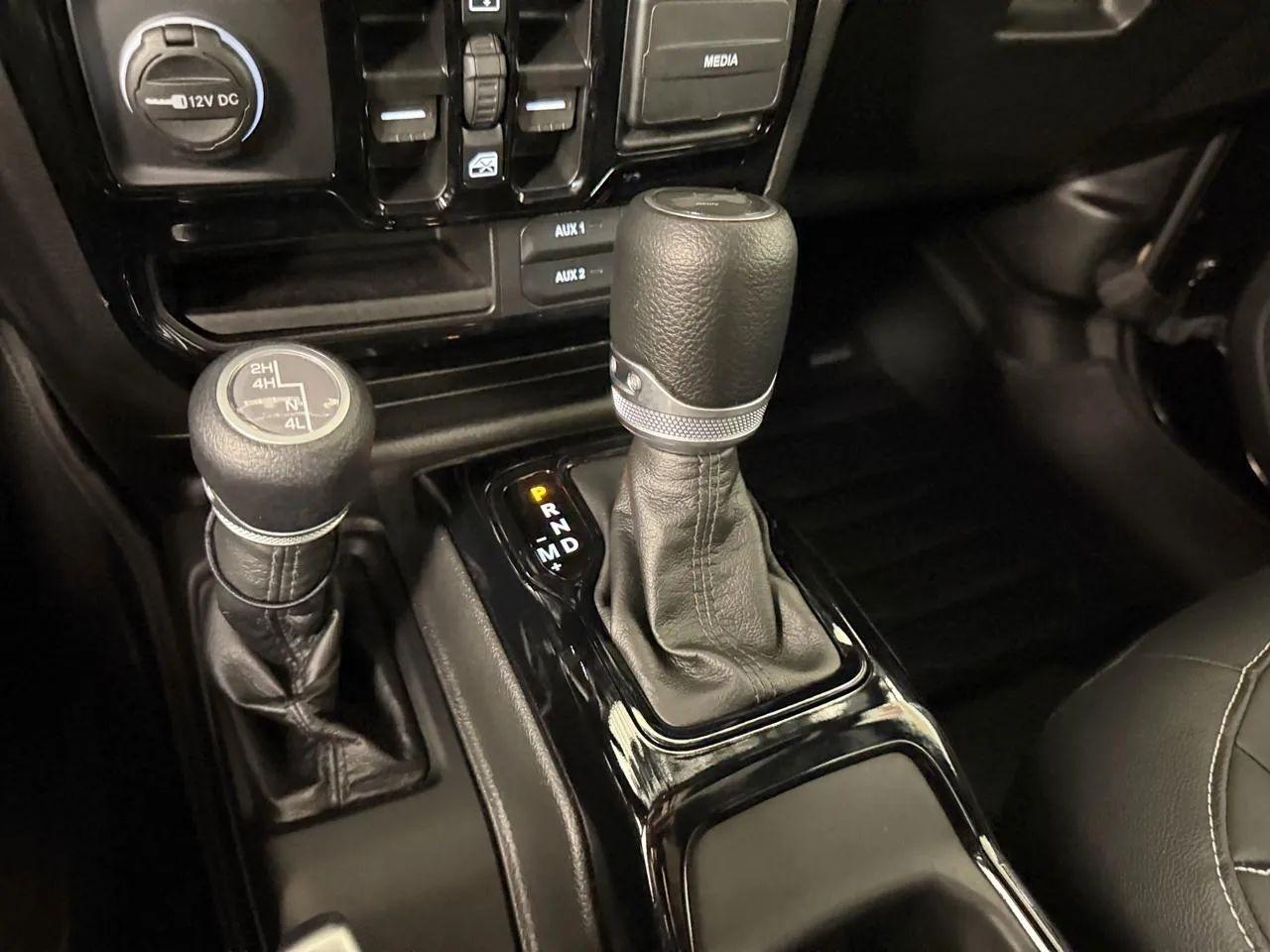 Jeep Wrangler  2021