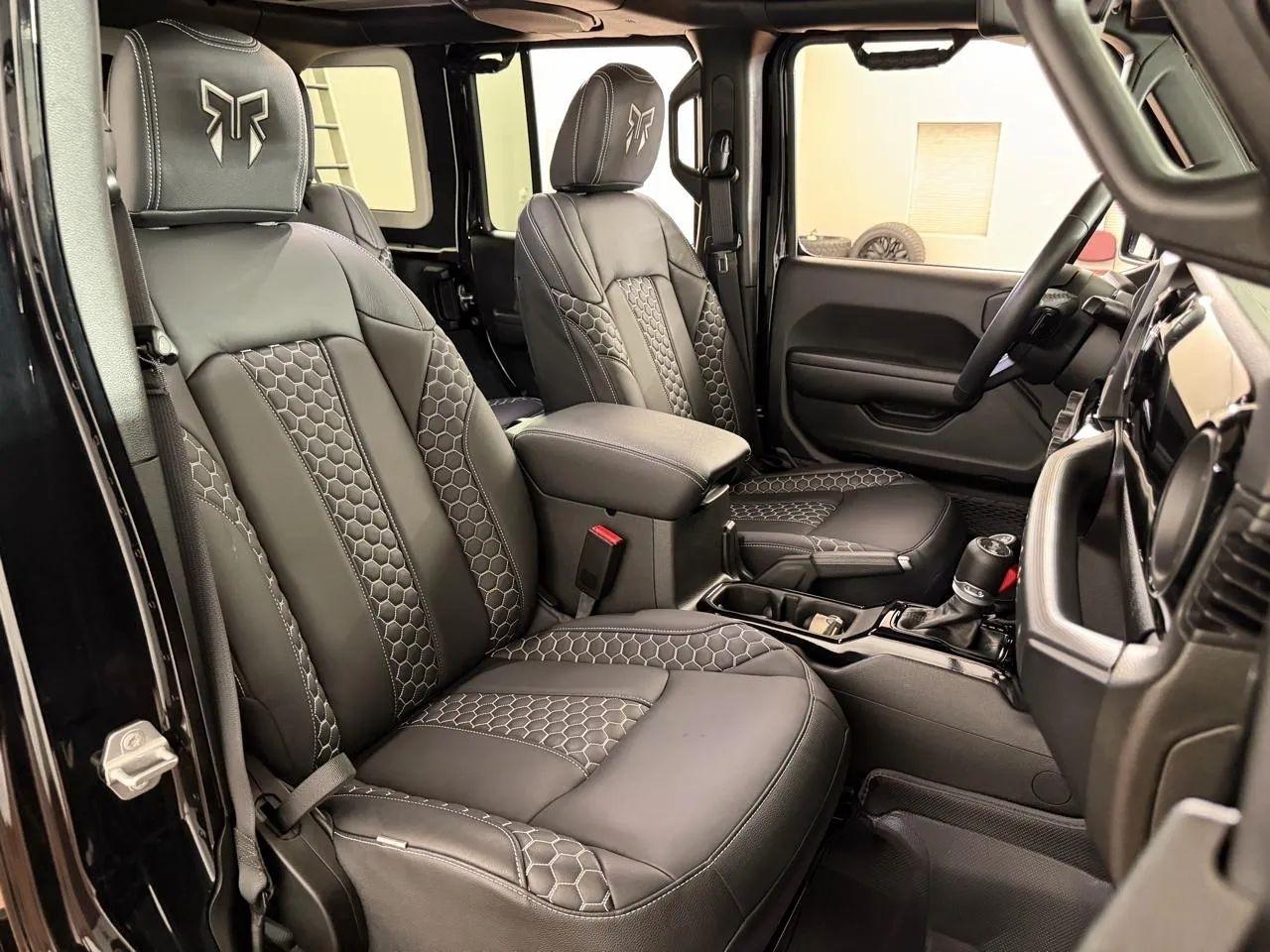 Jeep Wrangler  2021