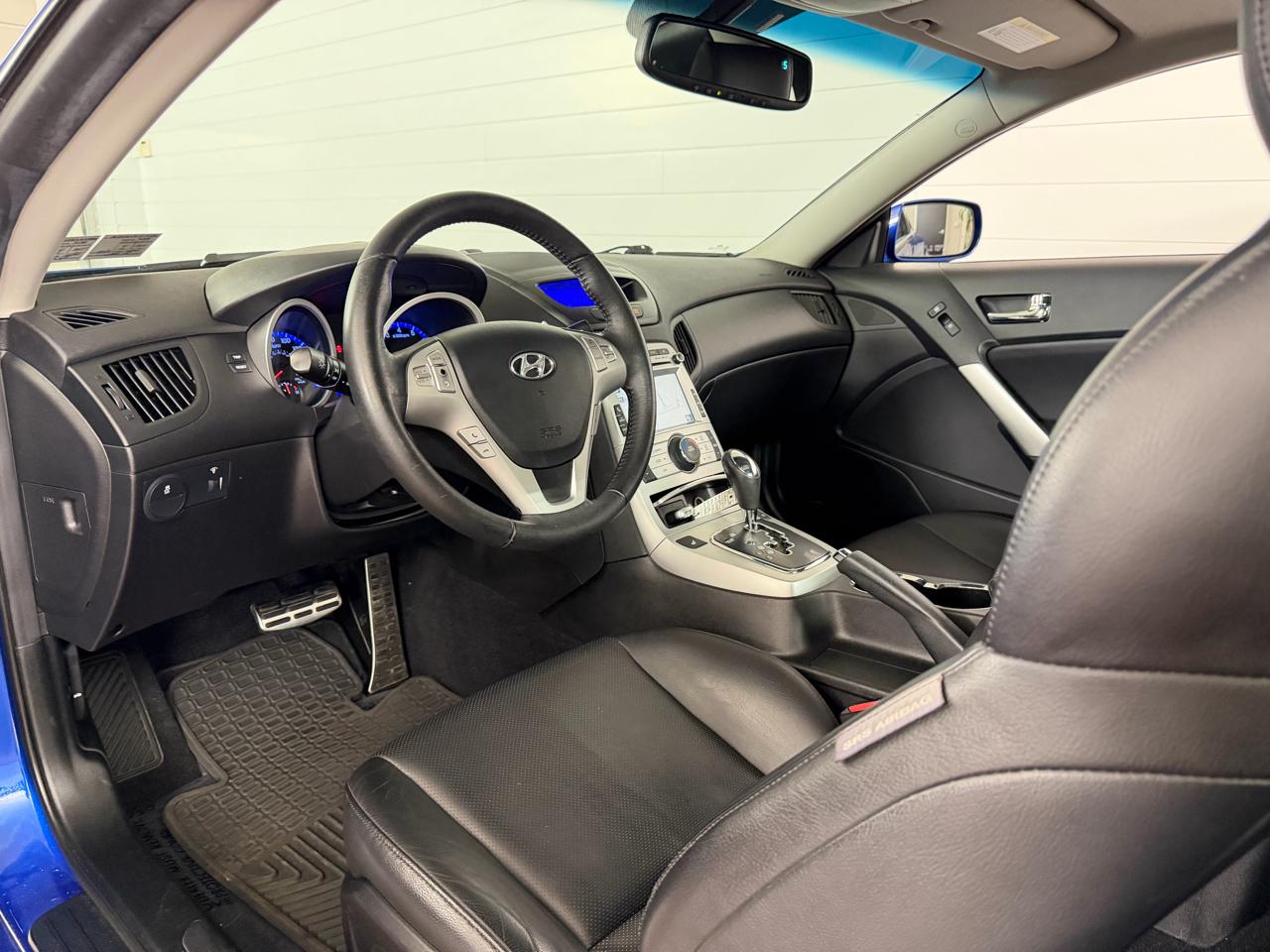 Hyundai Genesis Coupe  2010